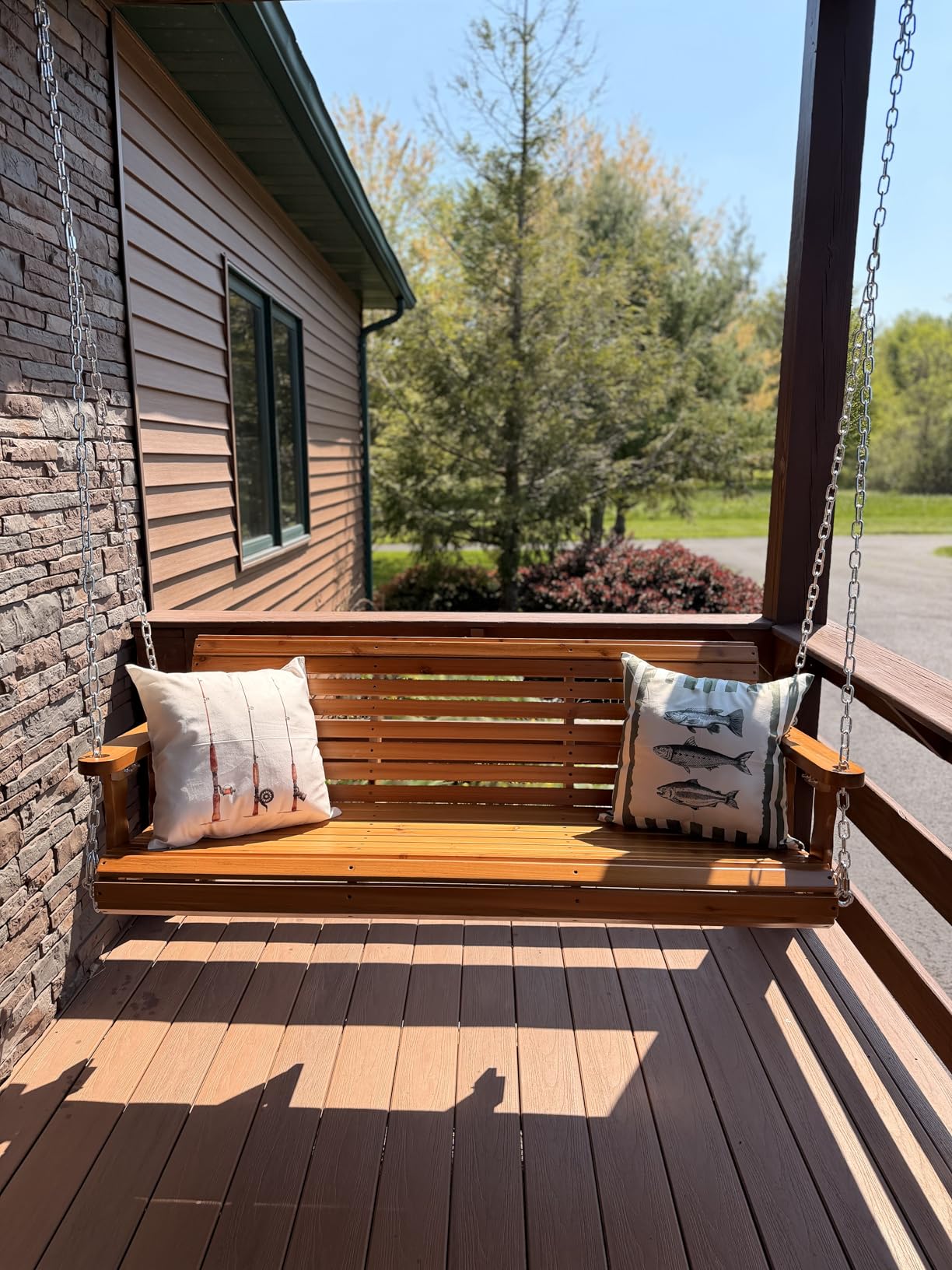 VINGLI 2026 Upgraded 5 FT Wooden Porch Swing, 880 LBS Heavy Duty, White | 2026 Upgraded Design; Heavy-Duty Wooden Swing; Supports 880 Lbs; Hanging Chains Included; Ideal For Garden, Patio & Yard customer photo 1