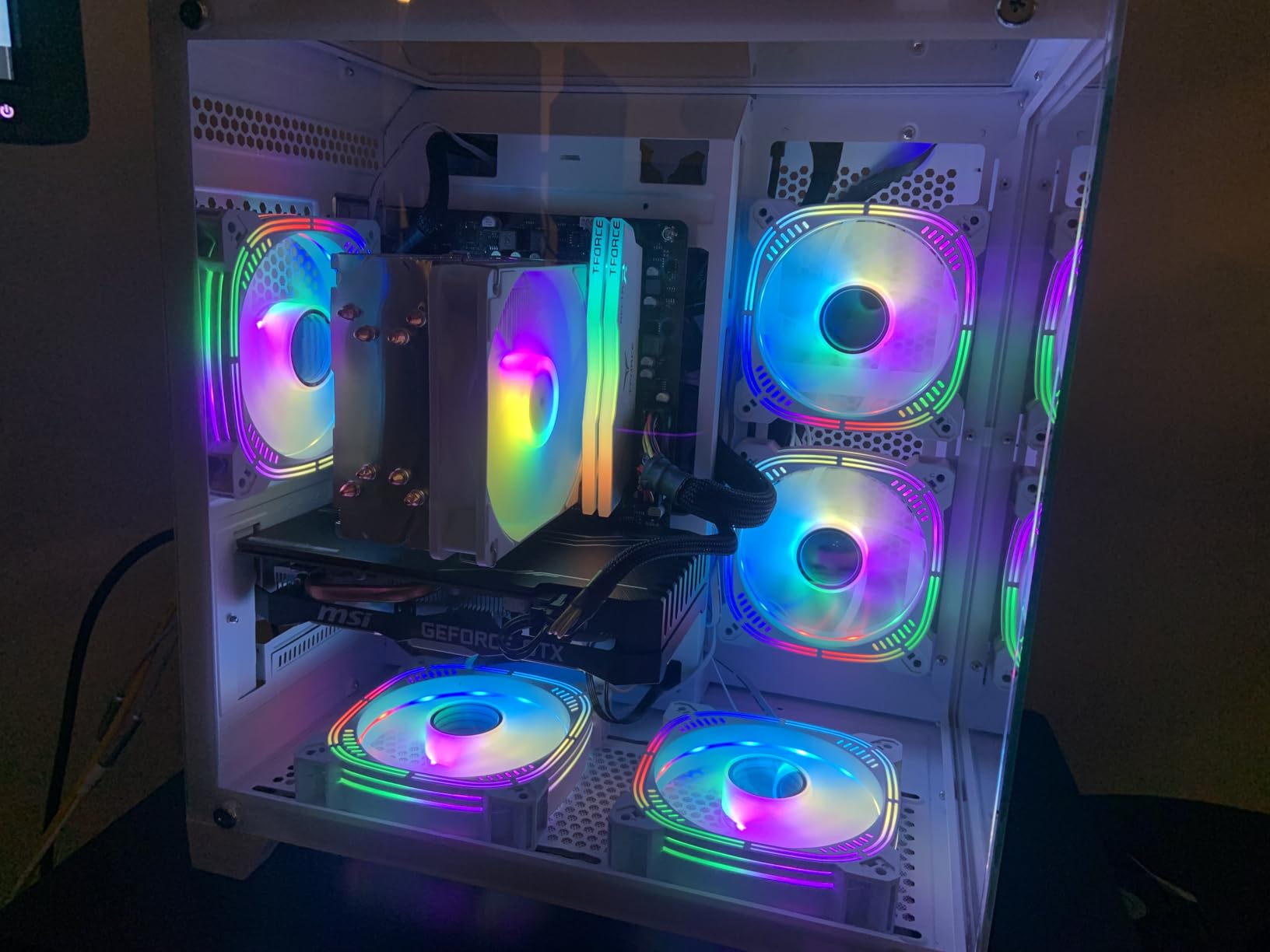 TEAMGROUP T-Force Delta RGB DDR4 16GB (2x8GB) 3600MHz CL18 Desktop Gaming Memory Module customer photo 2