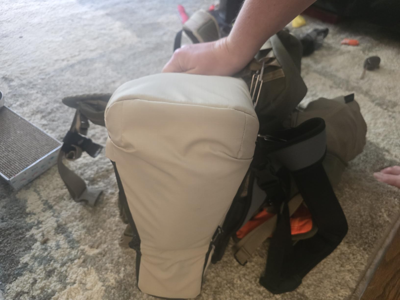 WANDRD Route Pack - Single-Camera Body and Lens Carrying Bag - Integrates with FERNWEH (Gobi Tan) customer photo 1