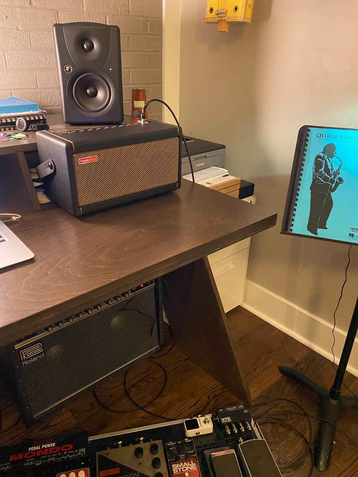 Positive Grid Spark 40-Watt Combo Practice Guitar Amplifier with Spark Mobile App customer photo 1