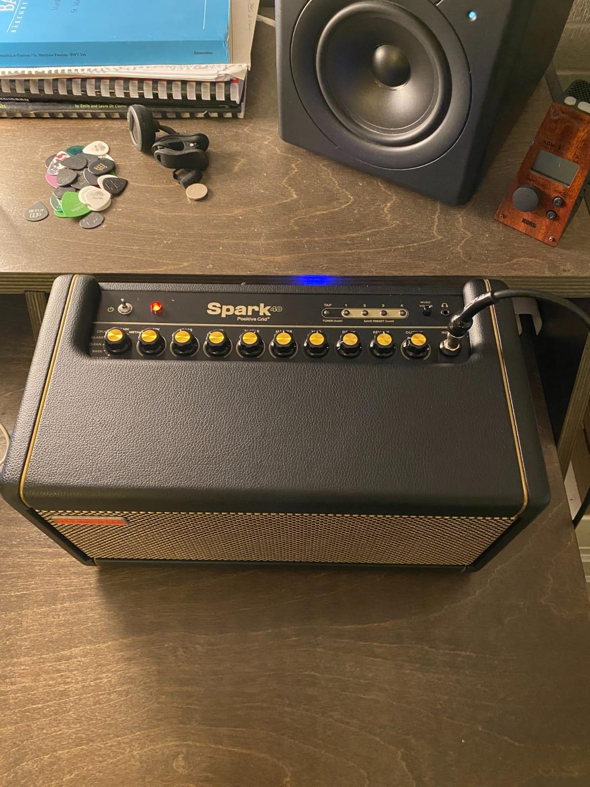 Positive Grid Spark 40-Watt Combo Practice Guitar Amplifier with Spark Mobile App customer photo 2