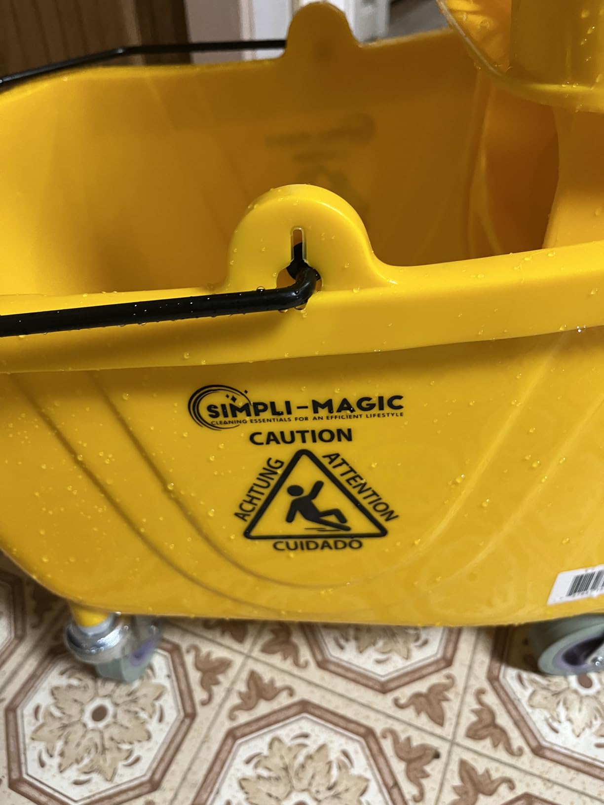 Simpli-Magic 79358 Commercial Mop Bucket with Side Press Wringer, 26 Quart, 14.75