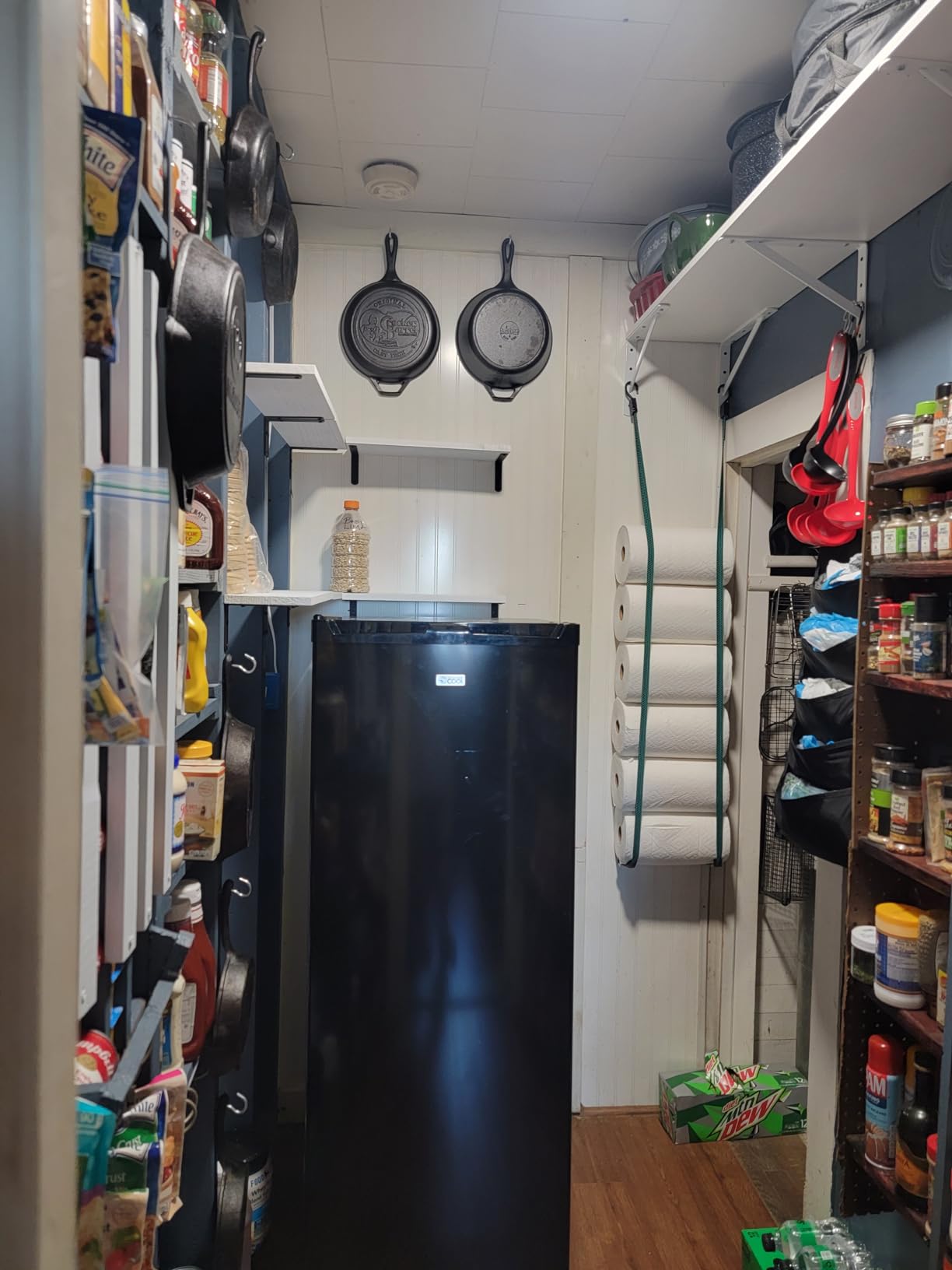 Commercial Cool Upright Freezer, Stand Up Freezer 5 Cu Ft with Reversible Door, White customer photo 2