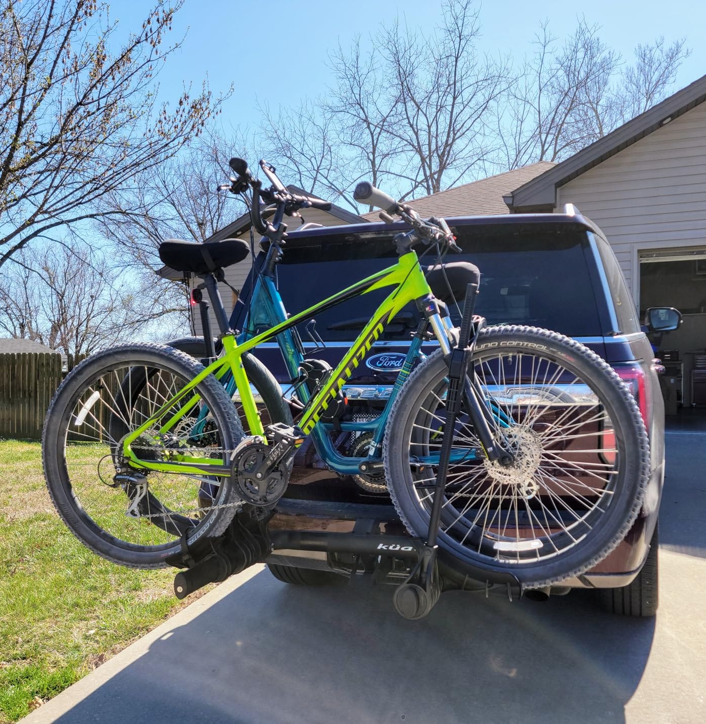 Yakima Transfer V2 2-Bike Hitch Bike Rack, 2 inch customer photo 2
