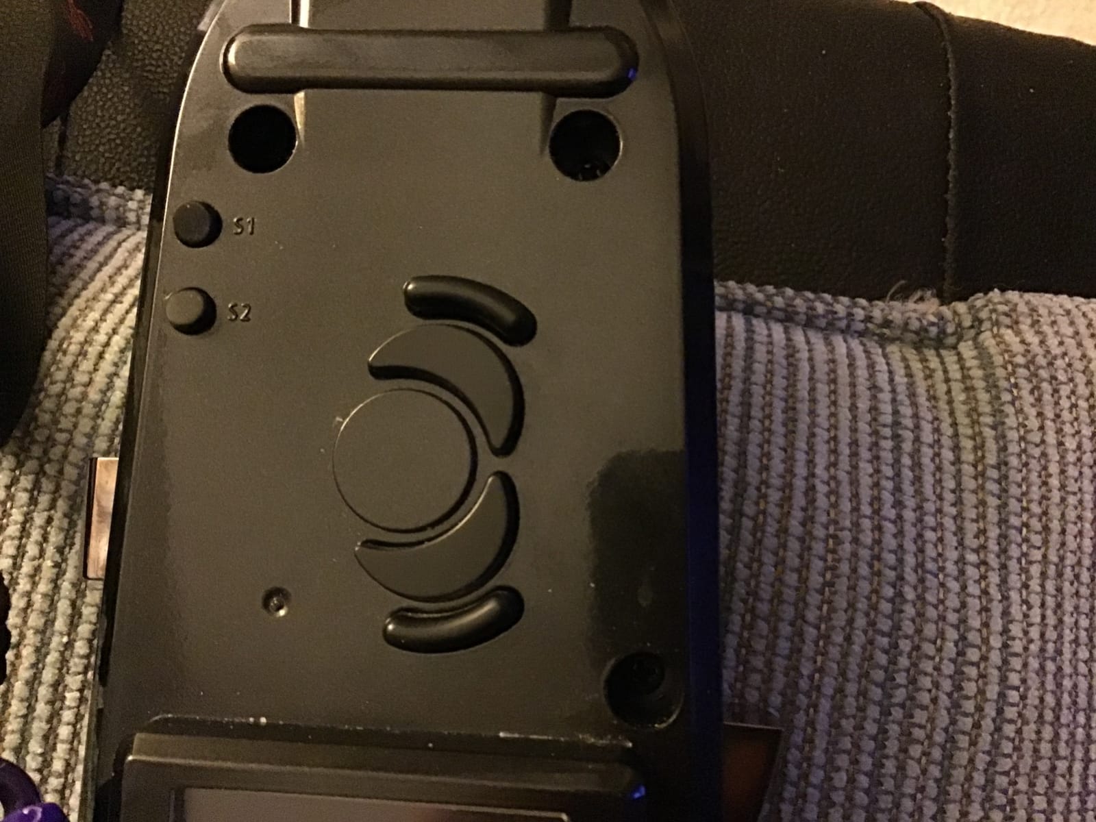 Roland AE-30 Aerophone Pro | Professional Digital Wind Instrument | OLED Display | Premium Build & Pro Connectivity | Powerful Onboard Editing Tools | Over 300 Sounds | Bluetooth Connectivity customer photo 1
