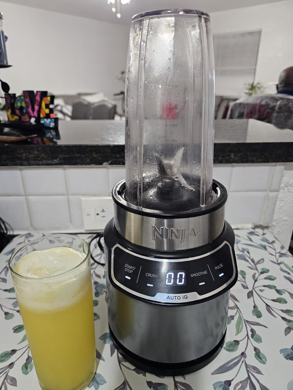 Ninja Nutri-Blender Pro with Auto iQ, 1100PW, (2) 24oz Cups, BN401 customer photo 2