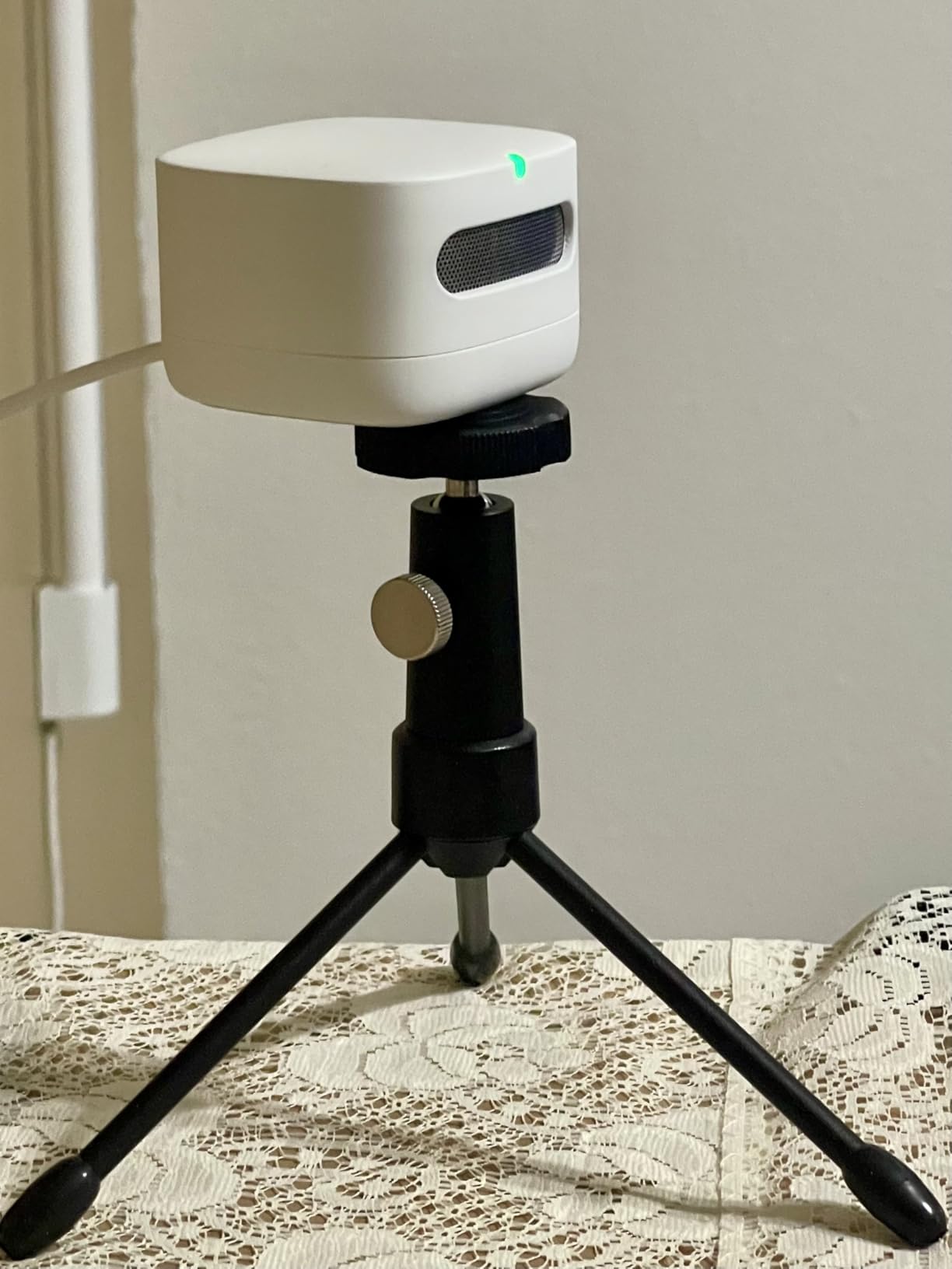 Amazon Smart Air Quality Monitor - Know your air, Works with Alexa customer photo 2