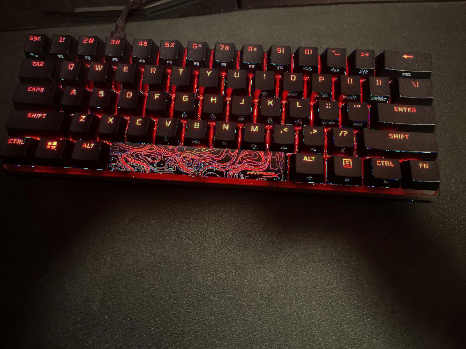 HyperX Alloy Origins 60 - Mechanical Gaming Keyboard, Ultra Compact 60% Form Factor, Double Shot PBT Keycaps, RGB LED Backlit, Linear HyperX Red Switch, Black customer photo 1
