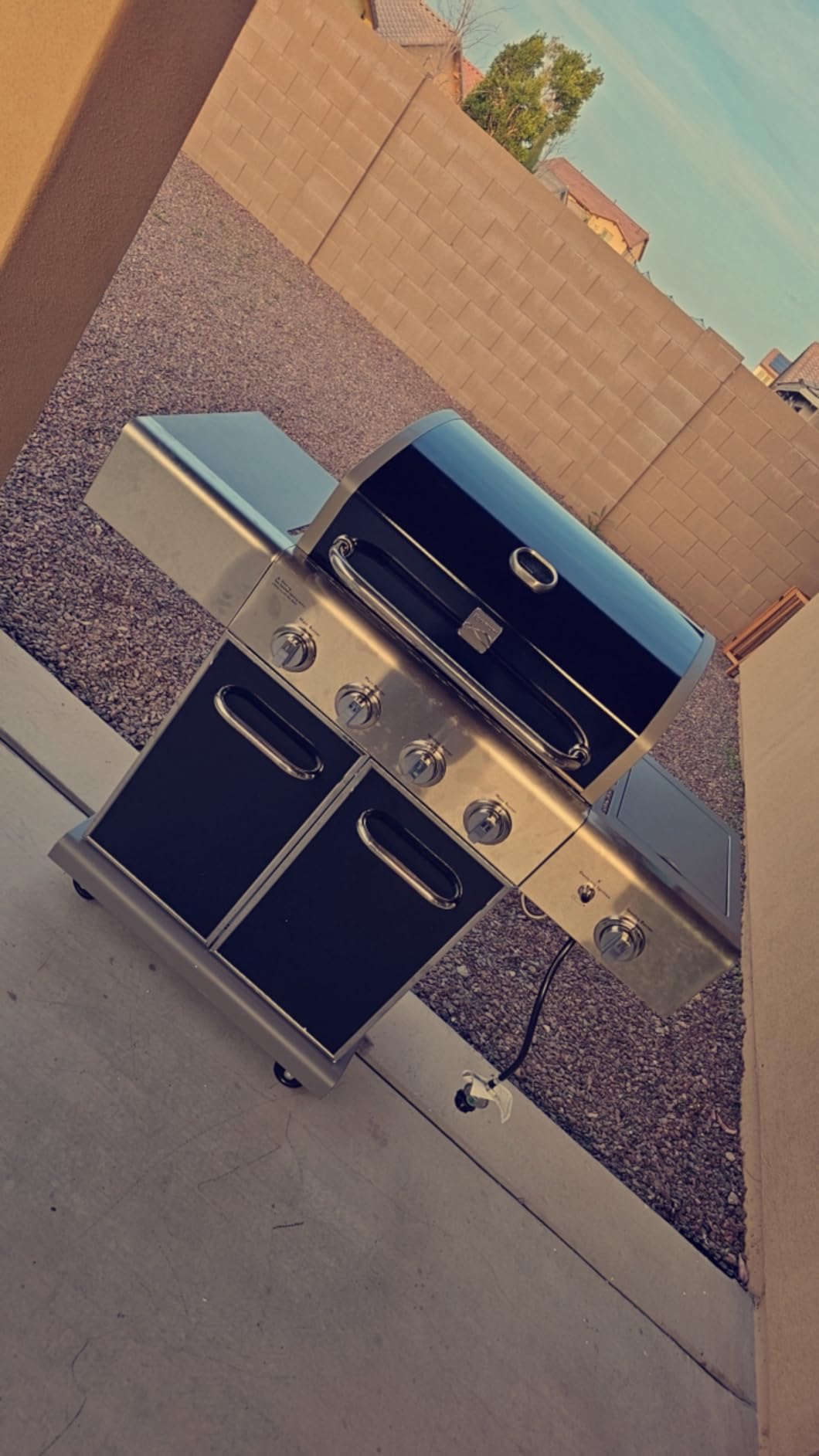 Kenmore 4-Burner BBQ Gas Grill with Searing Side Burner, Propane Grill, 52,000 BTUs, Warming Rack, Electronic Ignition & Cast Iron Cooking Grates, Black/Copper customer photo 2