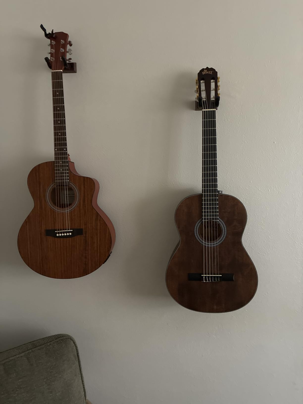 Winzz Classical Guitar 4/4 Adult Classical Guitar for Beginners 39 Inches Brown customer photo 1