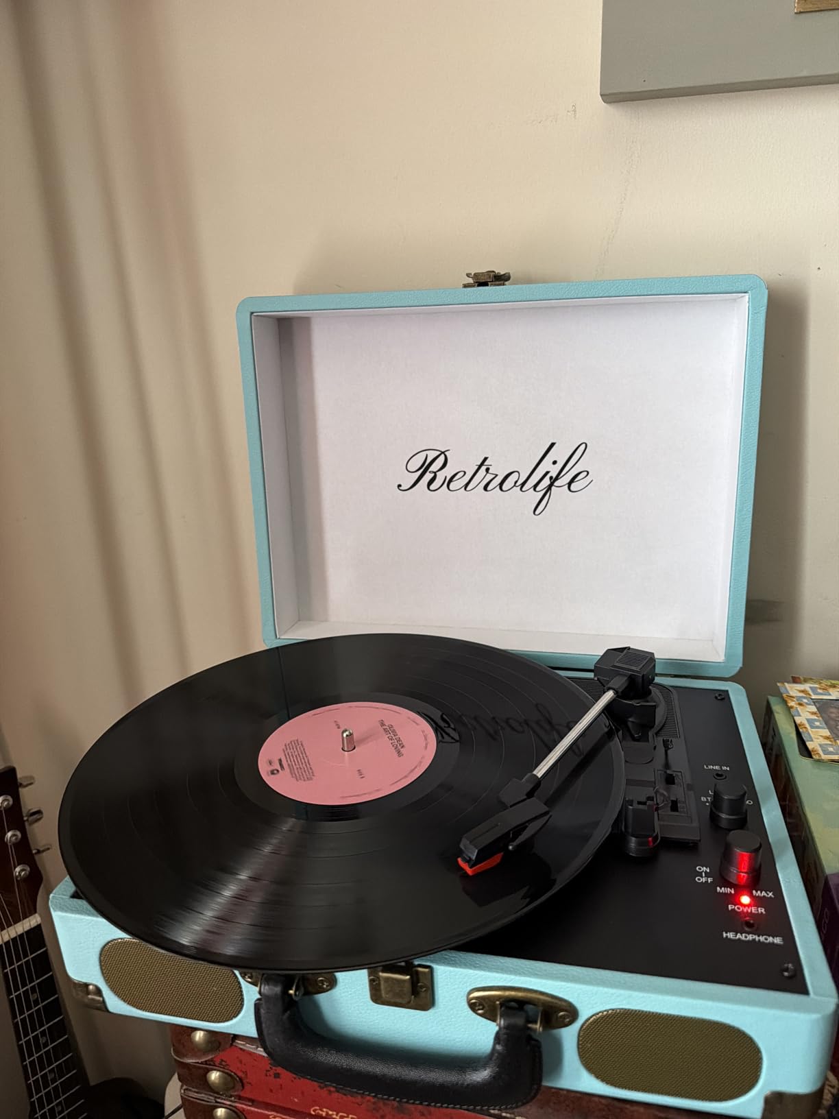 Retrolife Vinyl Record Player 3-Speed Bluetooth Suitcase Portable Belt-Driven Record Player with Built-in Speakers RCA Line Out AUX in Headphone Jack Vintage Turntable,Black customer photo 1