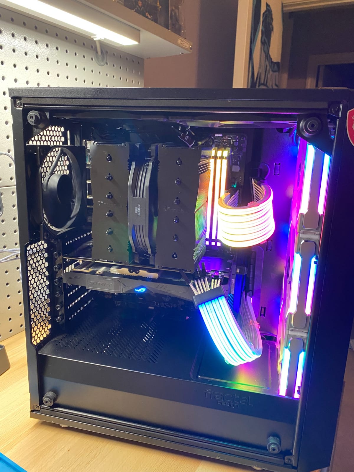 AMD Ryzen 5 5600G 6-Core 12-Thread Desktop Processor with Radeon Graphics customer photo 2