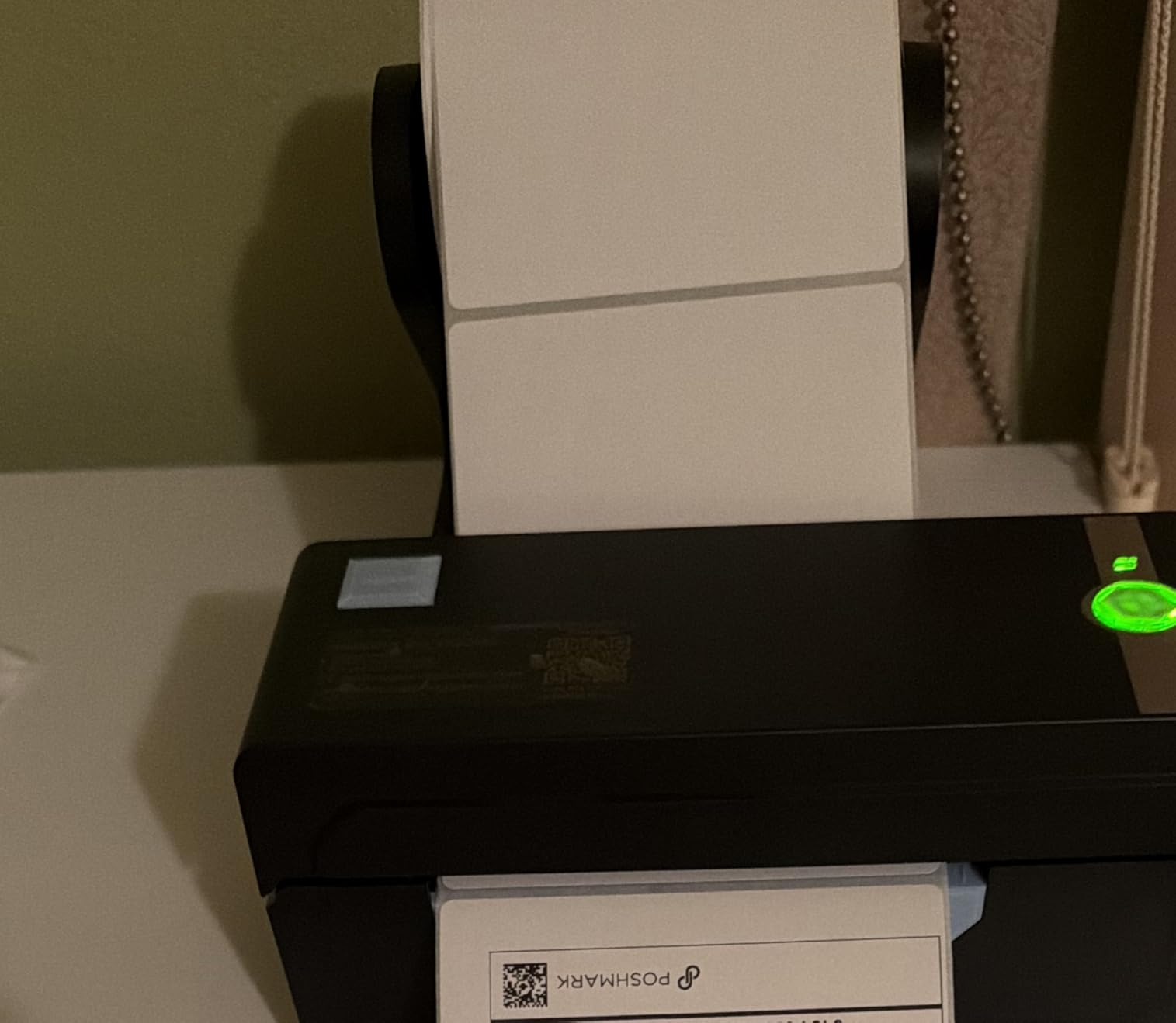 JADENS Bluetooth Thermal Shipping Label Printer, Wireless 4x6 Label Printer | Compatible with Android, iPhone, Windows & Mac, Widely Used for, Amazon, Shopify, Etsy, USPS(Blue) customer photo 1