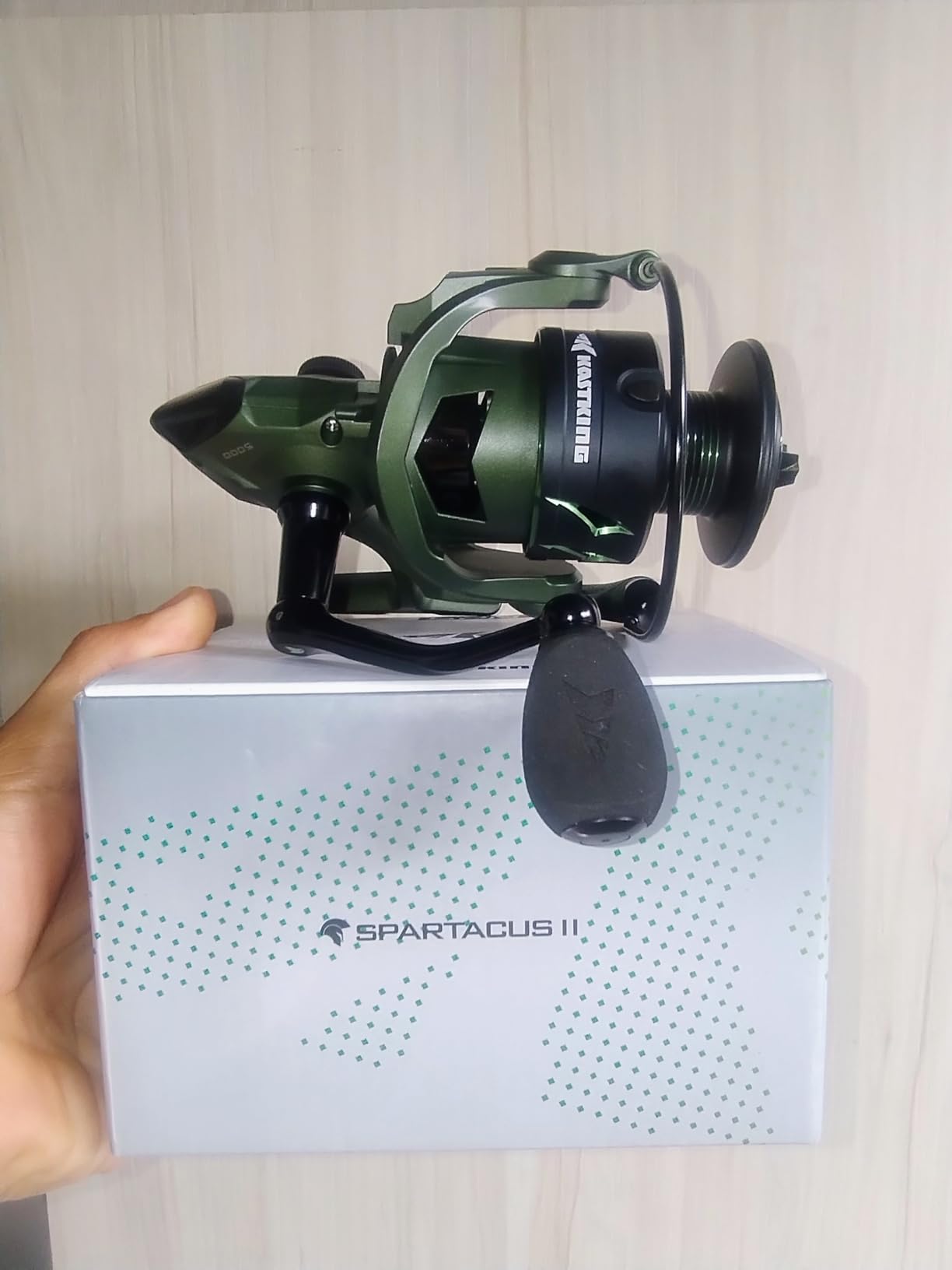 KastKing Spartacus II Spinning Fishing Reels for Saltwater & Freshwater | Max Drag: 22 lb, 7+1 BB, 12.5 oz, Graphite Frame, 5.2:1 Gear Ratio, Size 500 & 1000 Perfect for Ice Fishing customer photo 2