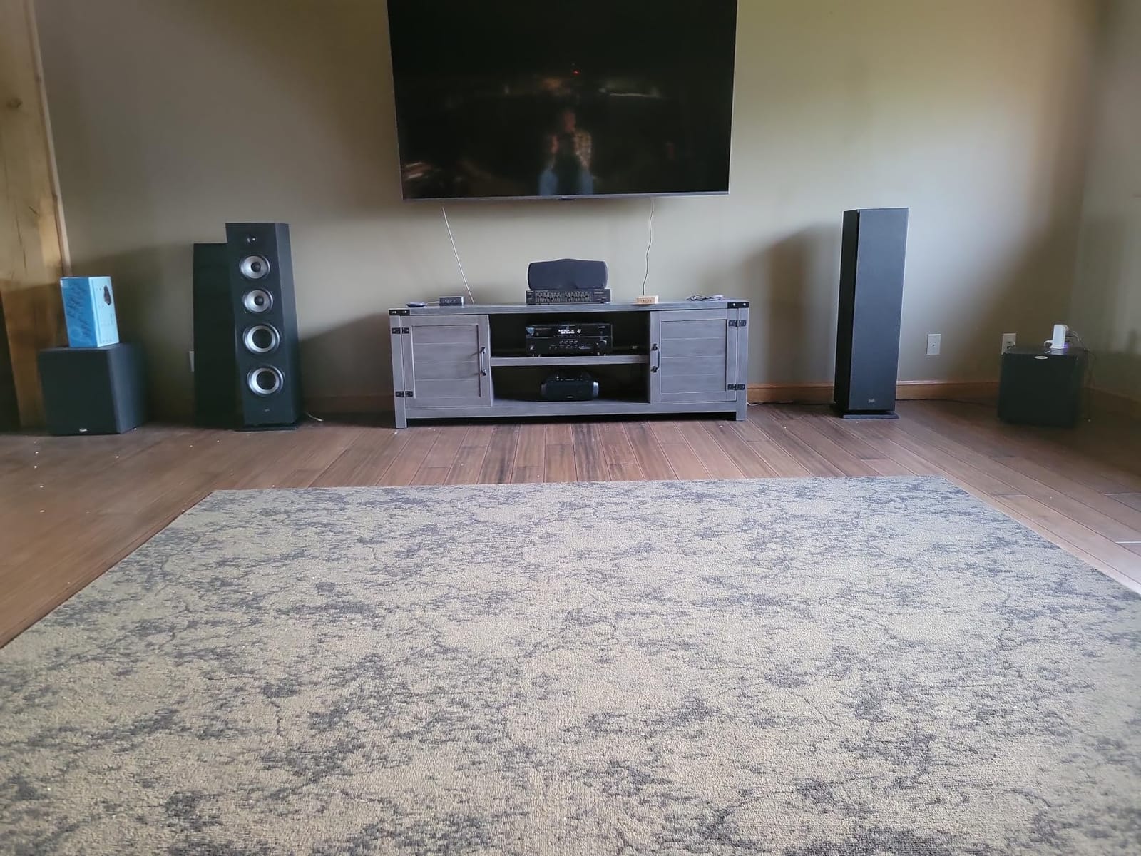 Polk Monitor XT70 Large Tower Speaker, Home Stereo Speakers, Hi-Res Audio, Dolby Atmos & DTS:X Compatible customer photo 2
