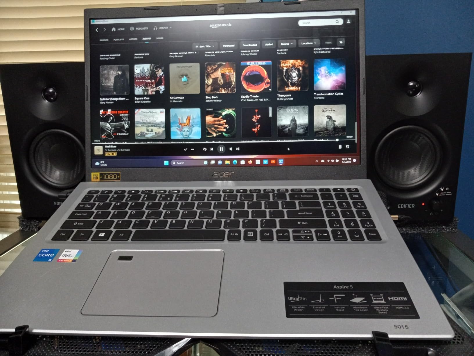 Edifier MR4 Studio Monitor Speakers, 4 inch Active Near-Field customer photo 2