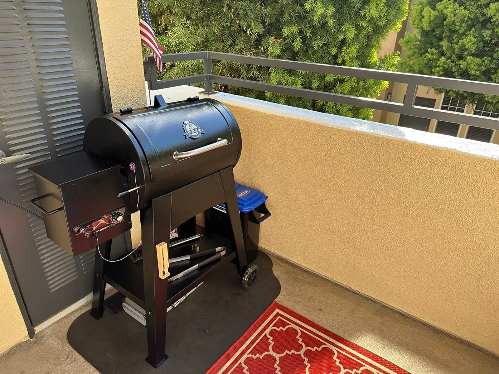 Pit Boss PB440FB1 Pellet Grill, 482 Square Inches, Black customer photo 1