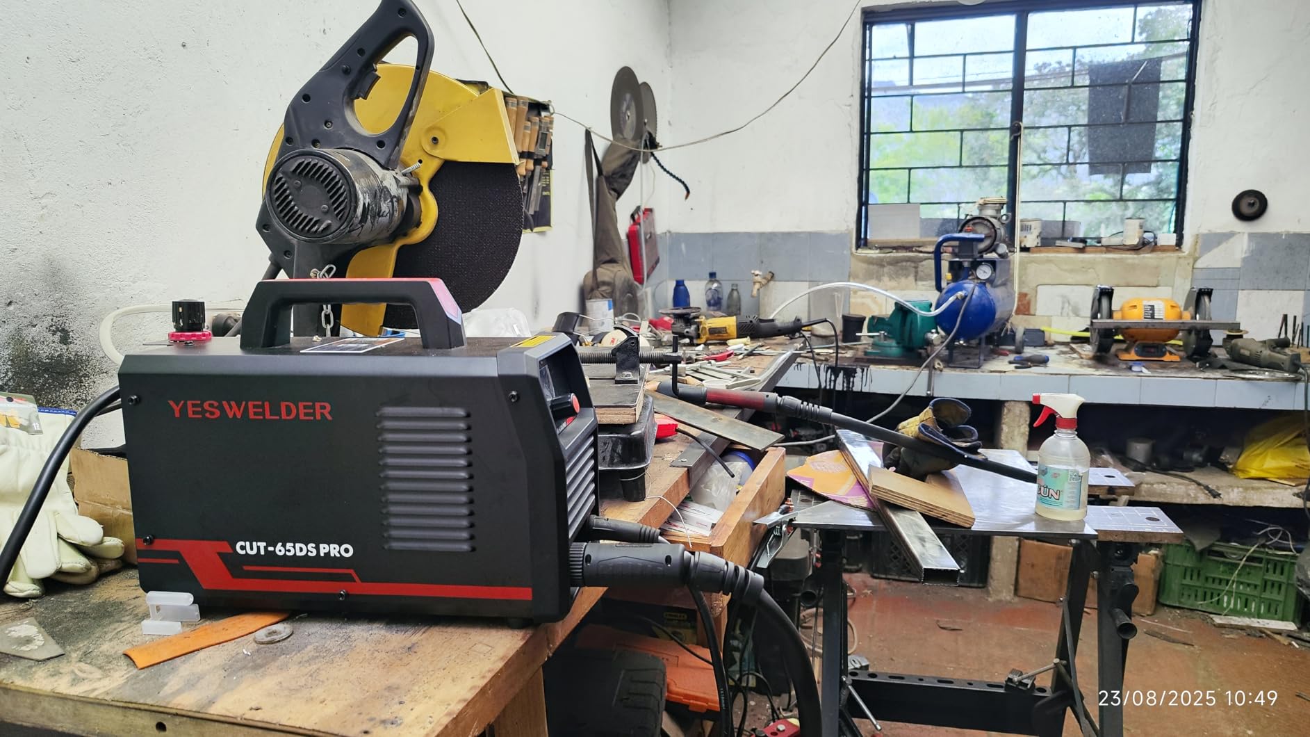 YESWELDER Plasma Cutter 60Amp Non-High Frequency Non-Touch Pilot Arc, Digital Display DC Inverter 110/220V Dual Voltage Blowback Plasma Cutting Machine CUT-60DS PRO customer photo 2