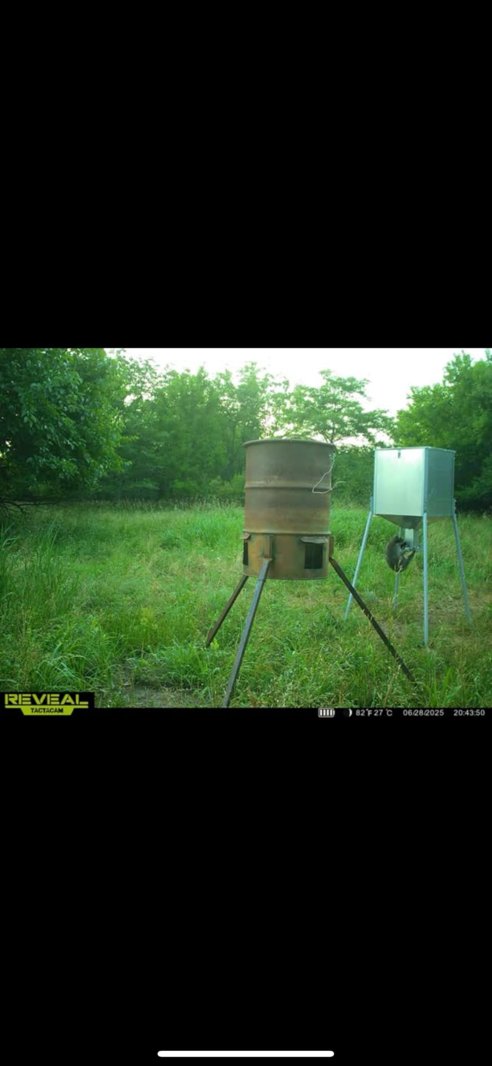 HECASA Steel 450LB Capacity Big Game Gravity Deer Feeder Galvanized Hunting w/o Foot Kit customer photo 1