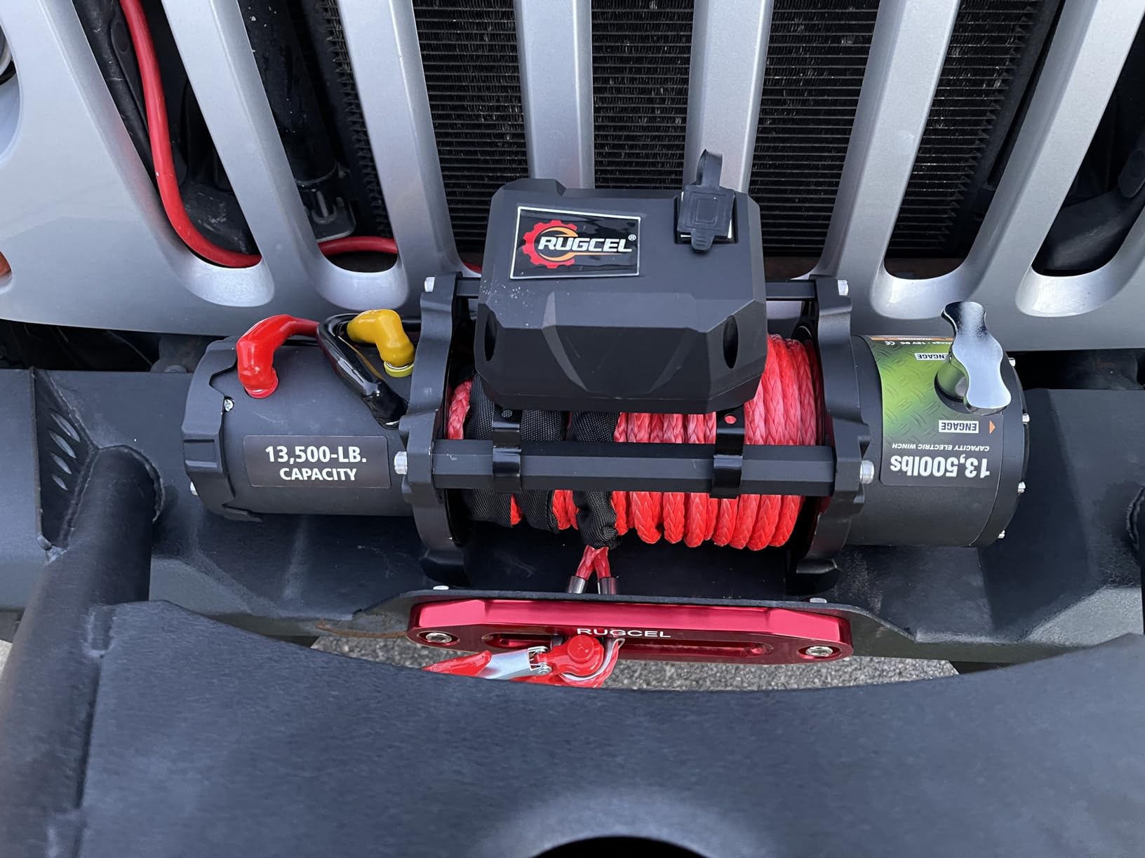 RUGCEL WINCH 13500lb Waterproof Electric Truck Winch 12V Synthetic Rope Winch with Hawse Fairlead, Wired Handle and 2 Wireless Remote, for Trailer and Wrangler in Car Lift customer photo 1