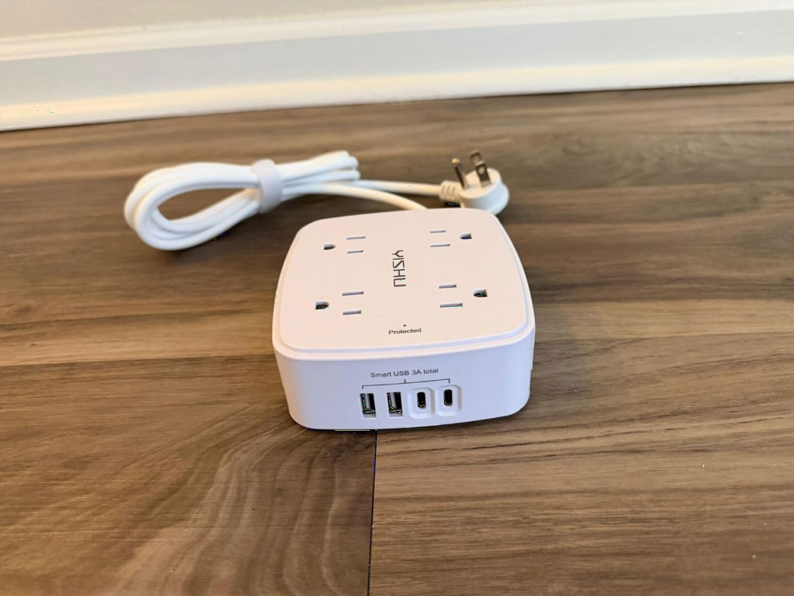 YISHU 6Ft Surge Protector Power Strip with 8 Widely Outlets & 4 USB Ports customer photo 1