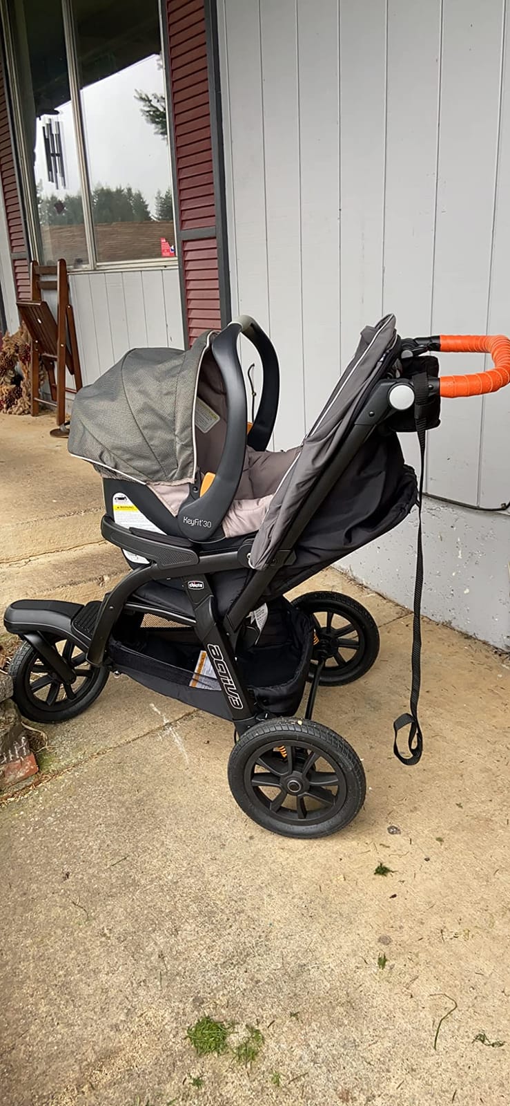Chicco Activ3 Lightweight Baby Jogging Stroller, All-Terrain 3-Wheel | Eclipse/Grey customer photo 2