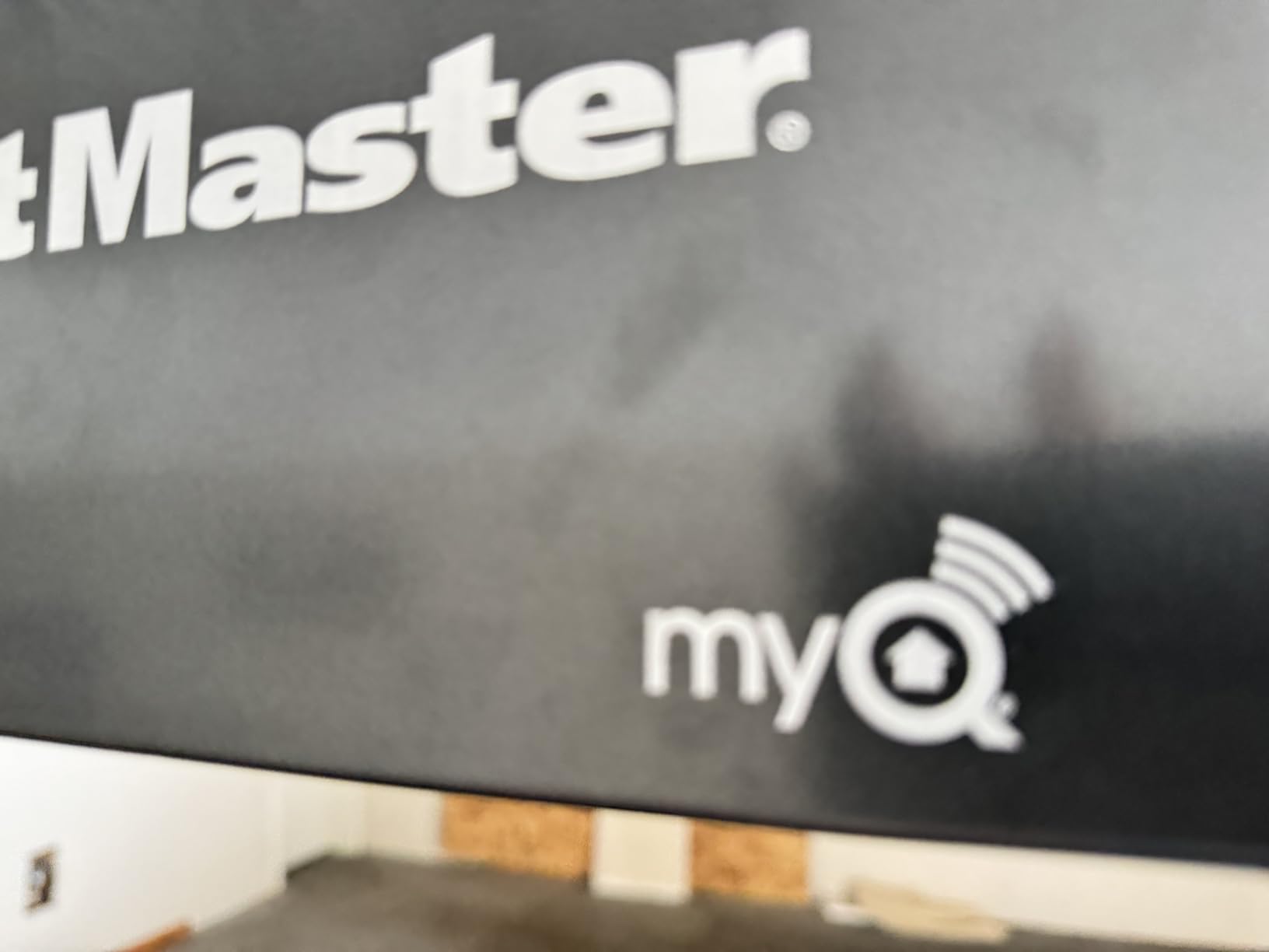 Liftmaster myQ Smart Garage Control - Wireless Garage Hub and Sensor with WiFi & Bluetooth - Smartphone Controlled, 821LMC-S customer photo 2