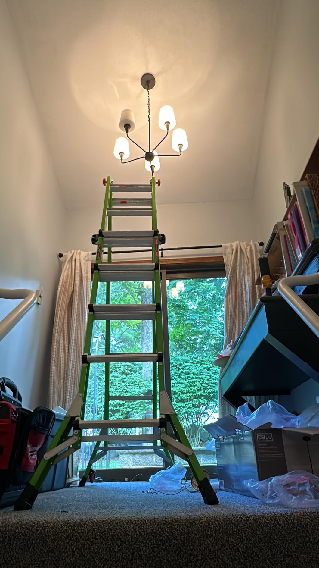 Little Giant Ladder Systems Dark Horse 2.0, M22, 22ft, Multi-Position Ladder, Fiberglass, Type 1A, 300 lbs Weight Rating, (16122-001) | Hi-Viz Green Non-Conductive Fiberglass, Multi-Position, Type IA 300 lbs. Weight Rating customer photo 1