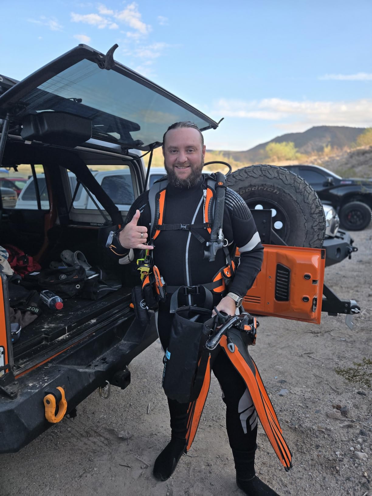 Aqualung Pro HD Compact Dive BCD - Ultra-Lightweight Back-Inflation Travel Scuba Diving Buoyancy Compensator with SureLock II customer photo 1