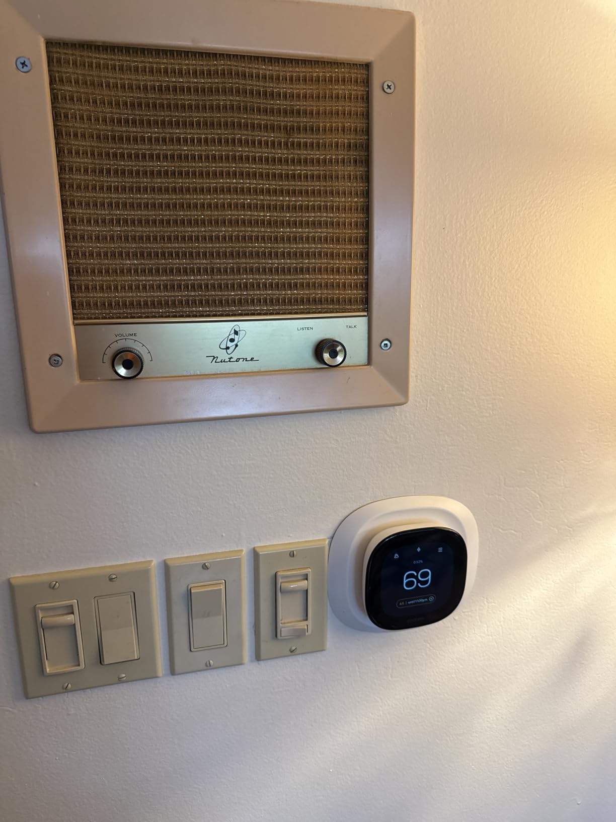 ecobee Smart Thermostat Enhanced, Programmable Wifi Thermostat customer photo 2