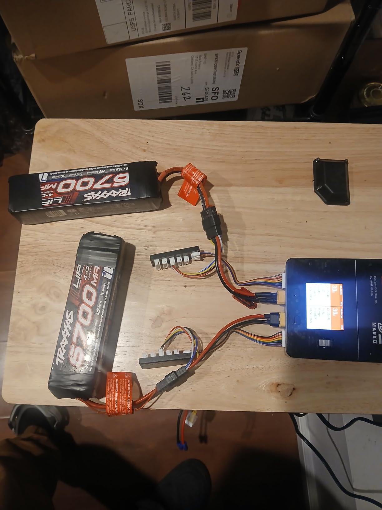 ISDT lipo Battery Charger D2 MK2 with AC 2x200W Dual Output Mode,Hobby Smart Lipo Charger Discharger for 1-6S Li-ion Life NiCd NiMH LiHV PB Smart Battery customer photo 1