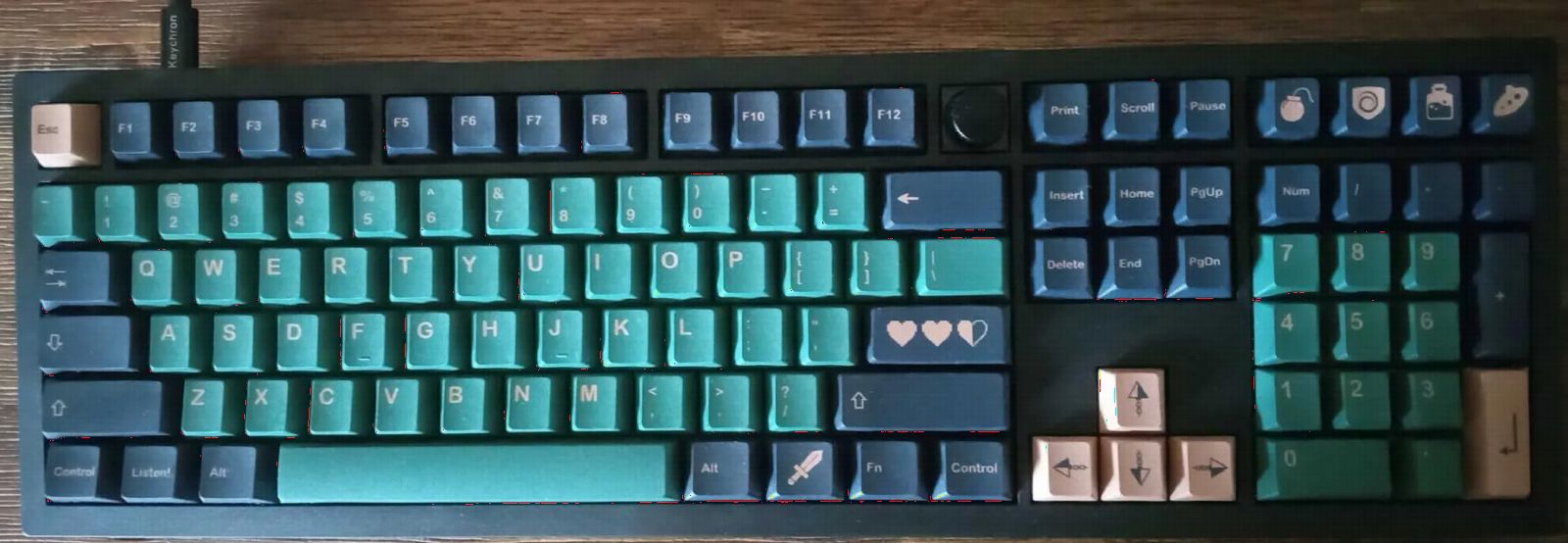 Keychron V6 Wired Custom Mechanical Keyboard Knob Version, Full-size QMK/VIA Programmable with Hot-swappable Keychron K Pro Brown Switch, Compatible with Mac Windows Linux customer photo 1