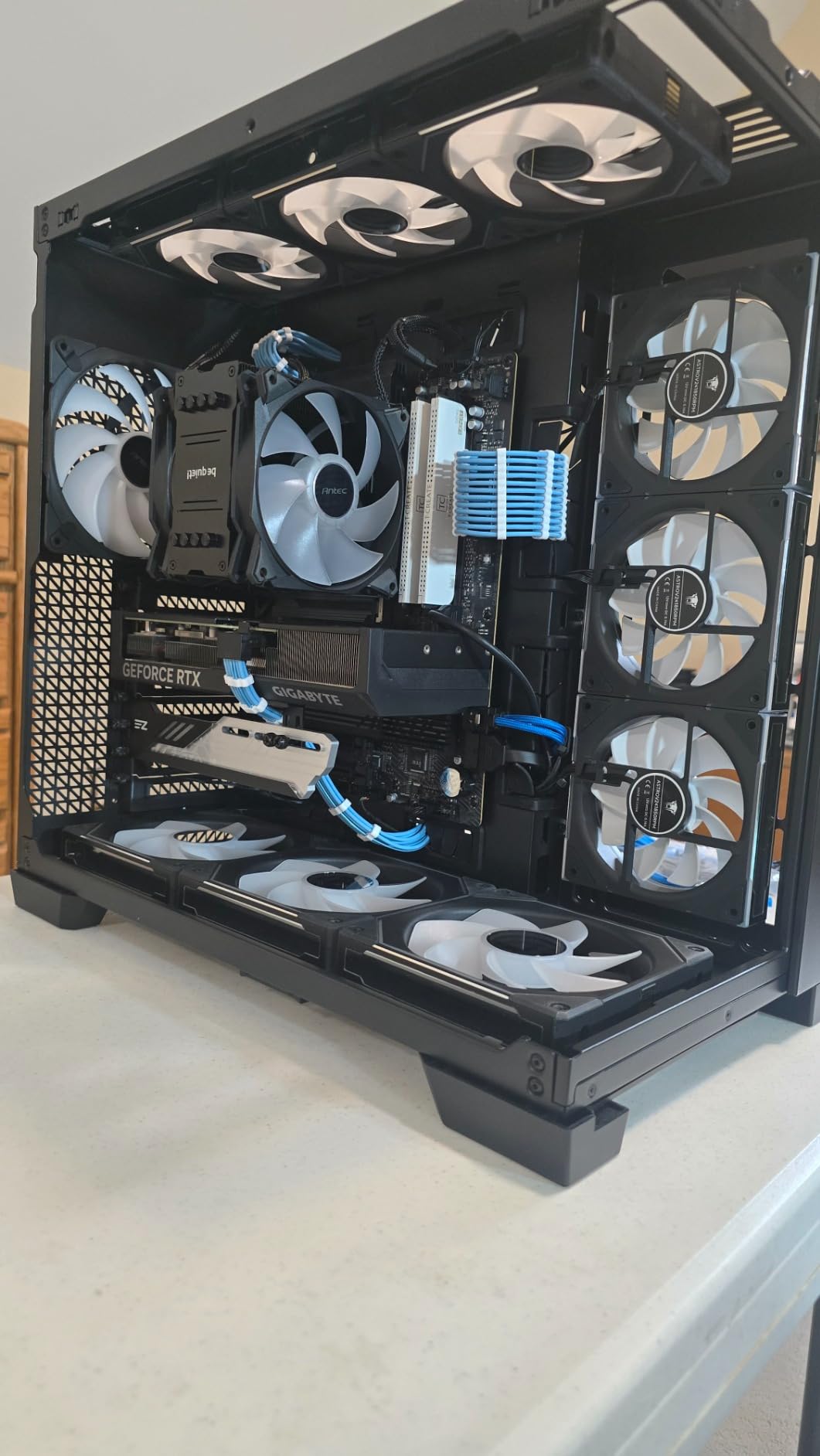 Lian Li UNI Fan SL-Infinity 120-Triple Pack-ARGB Fan-Infinity Mirror-Daisy-Chain Design customer photo 1