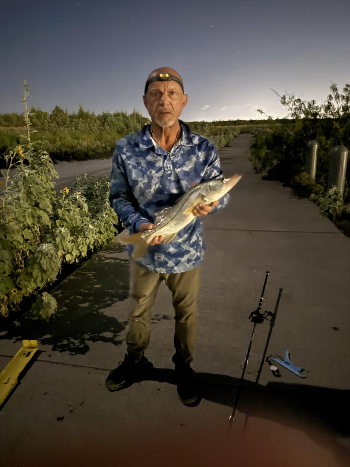 BERRYPRO Surf Spinning Rod Full Carbon Surf Fishing Rod with Fuji Guide customer photo 2