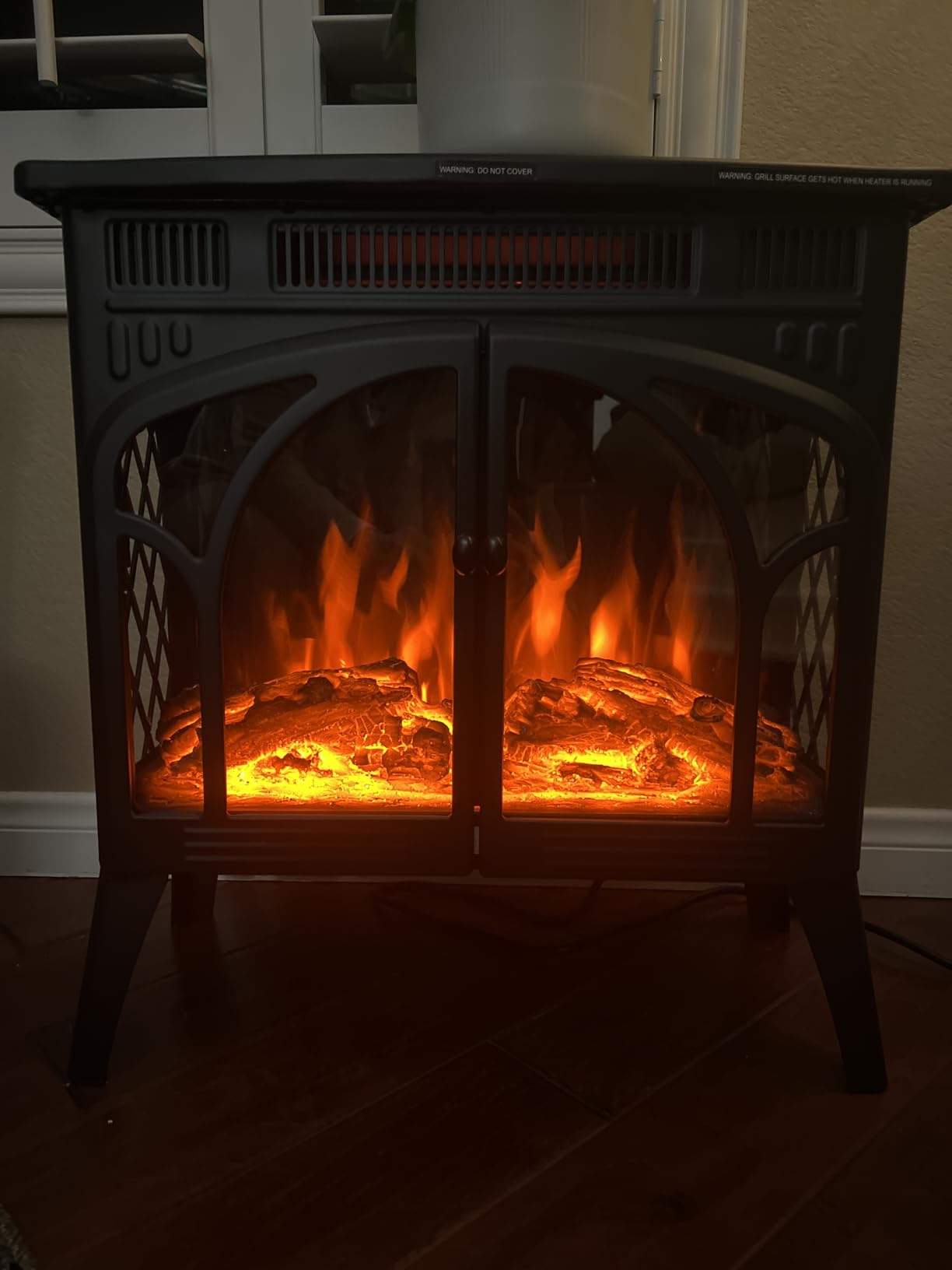 Electactic 24Inch Electric Fireplace Stove, Free-Standing Infrared Fireplace Stove, Controllable 3D Flame, 4 Variable Flame&Log Colors, 1500w, 5100BTU, Black customer photo 2