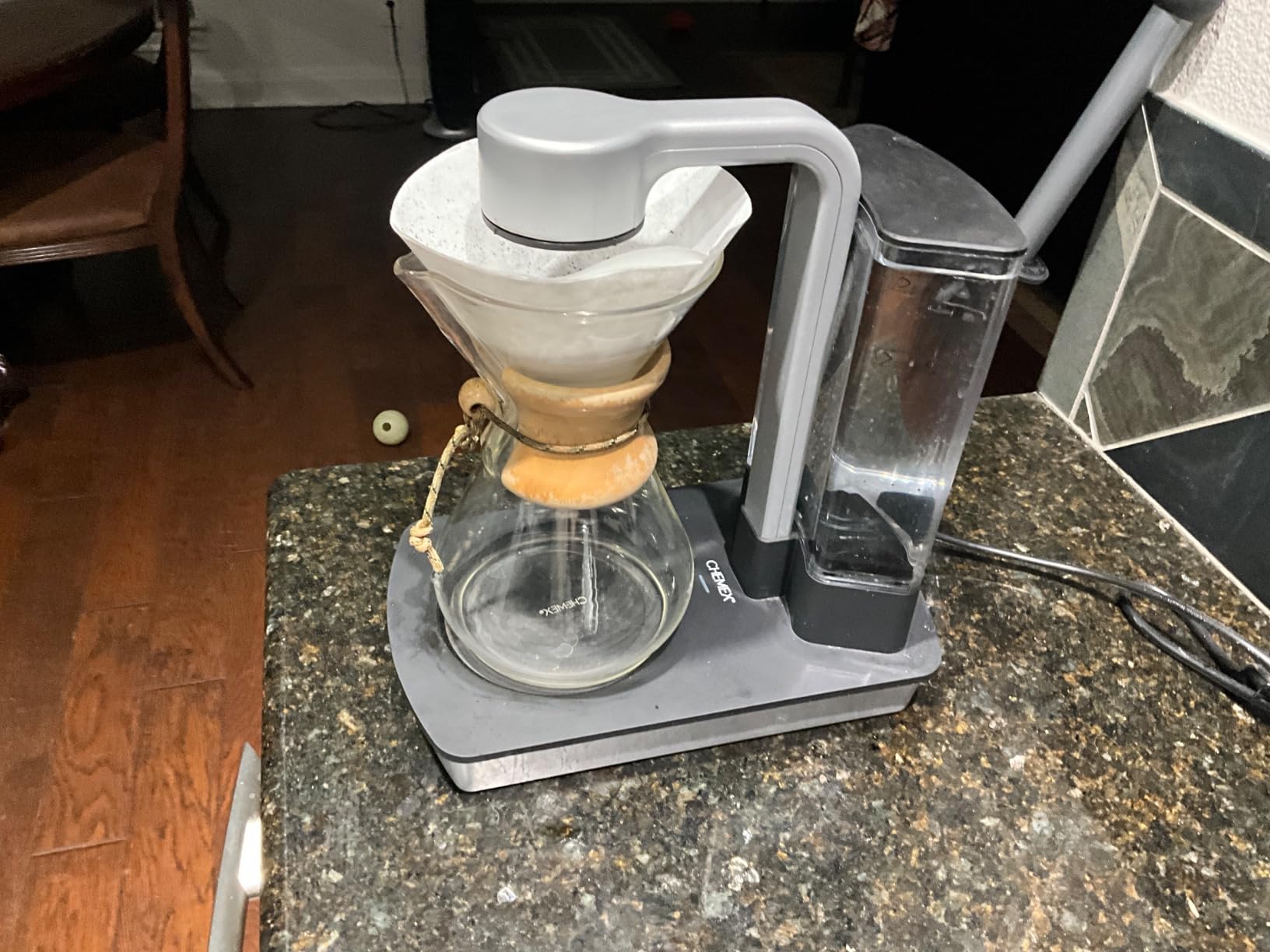Chemex Ottomatic Automatic Coffee Maker Set, 40 oz, Includes 6 Cup Carafe | Automatic Pour Over Brewer, Hot and Iced Coffee, Complete Set, Limited 1-Year Warranty customer photo 1
