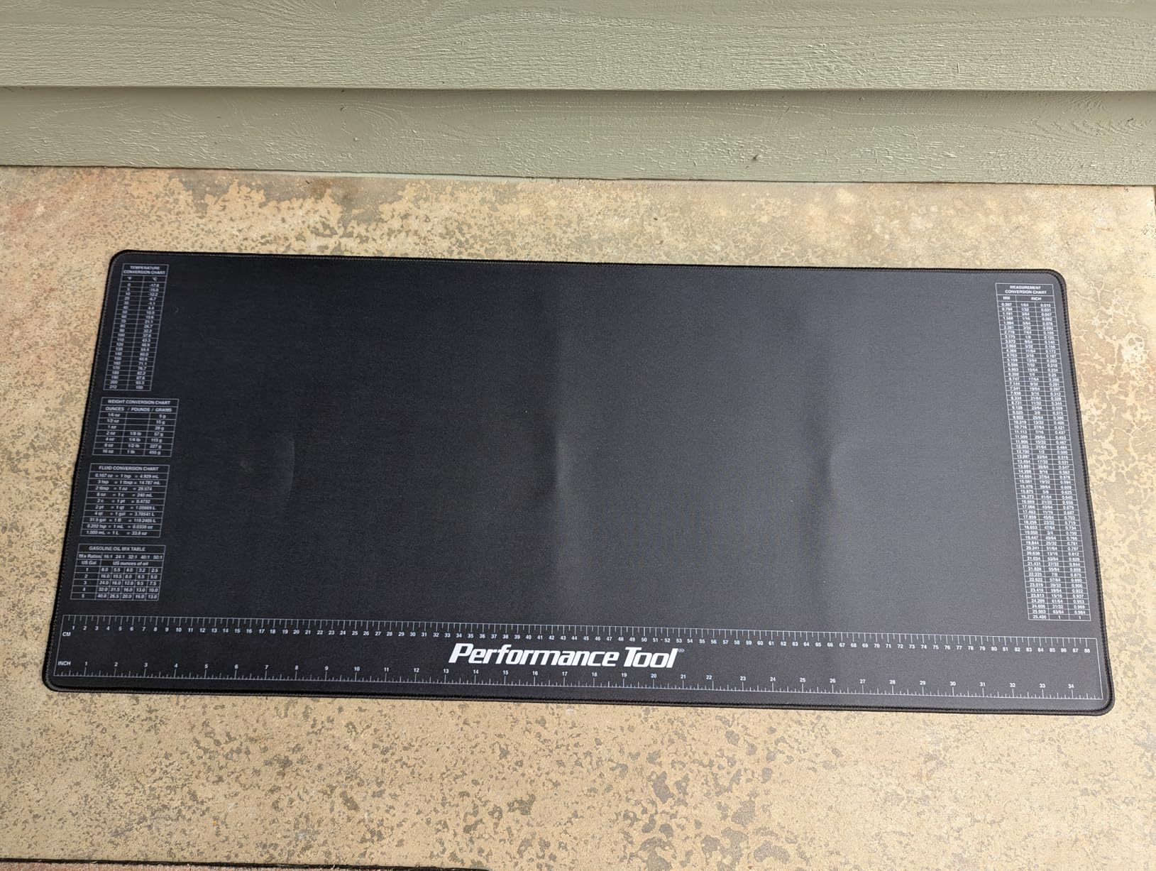 Performance Tool W88977 16 x 35.75 in. Neoprene Workbench Mat | Chemical resistant to oils and solvents, features ruler and reference charts, stitched edge customer photo 2