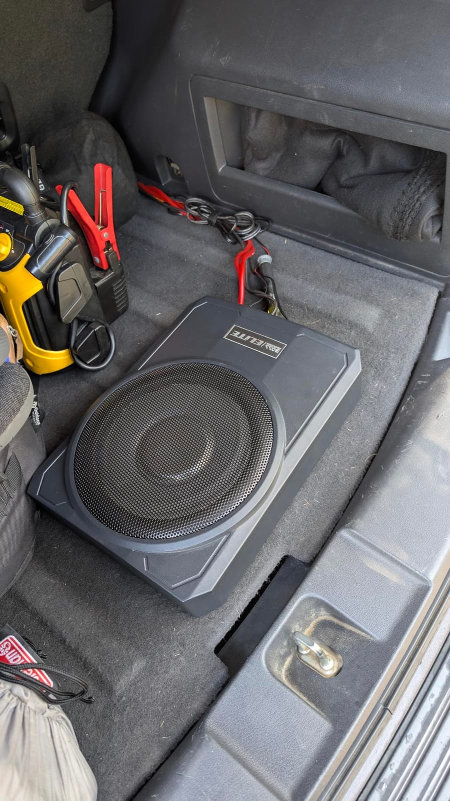 BOSS Audio Systems SLIM8 Elite Series 8 Inch Powered Car Subwoofer - Low Profile, Remote Subwoofer Control, Built in Amplifier, Under Seat, for Truck, Hook Up to Amplifier customer photo 1