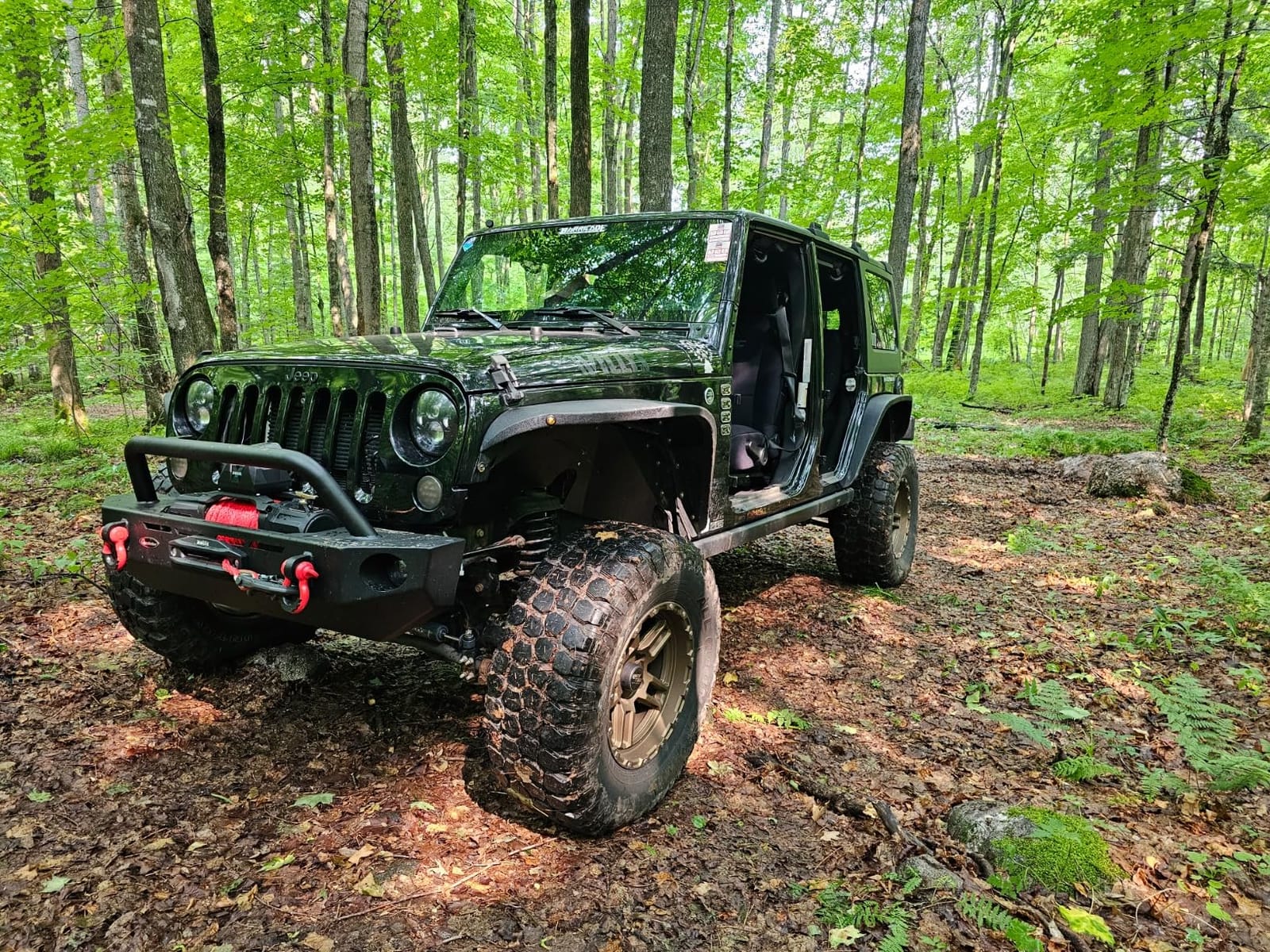 X-BULL Winch-13500 lb. Load Capacity Electric Winch Kit 12V Synthetic Rope, Waterproof IP67 Electric Winch with Hawse Fairlead, with Wireless Handheld Remote and Corded Control Recovery customer photo 2