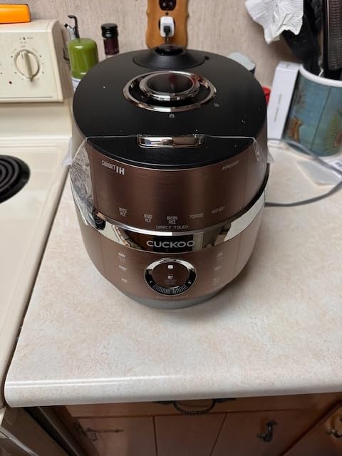 CUCKOO High Pressure Induction Rice Cooker, 12-Cup Cooked, CRP-JHR0609F customer photo 2