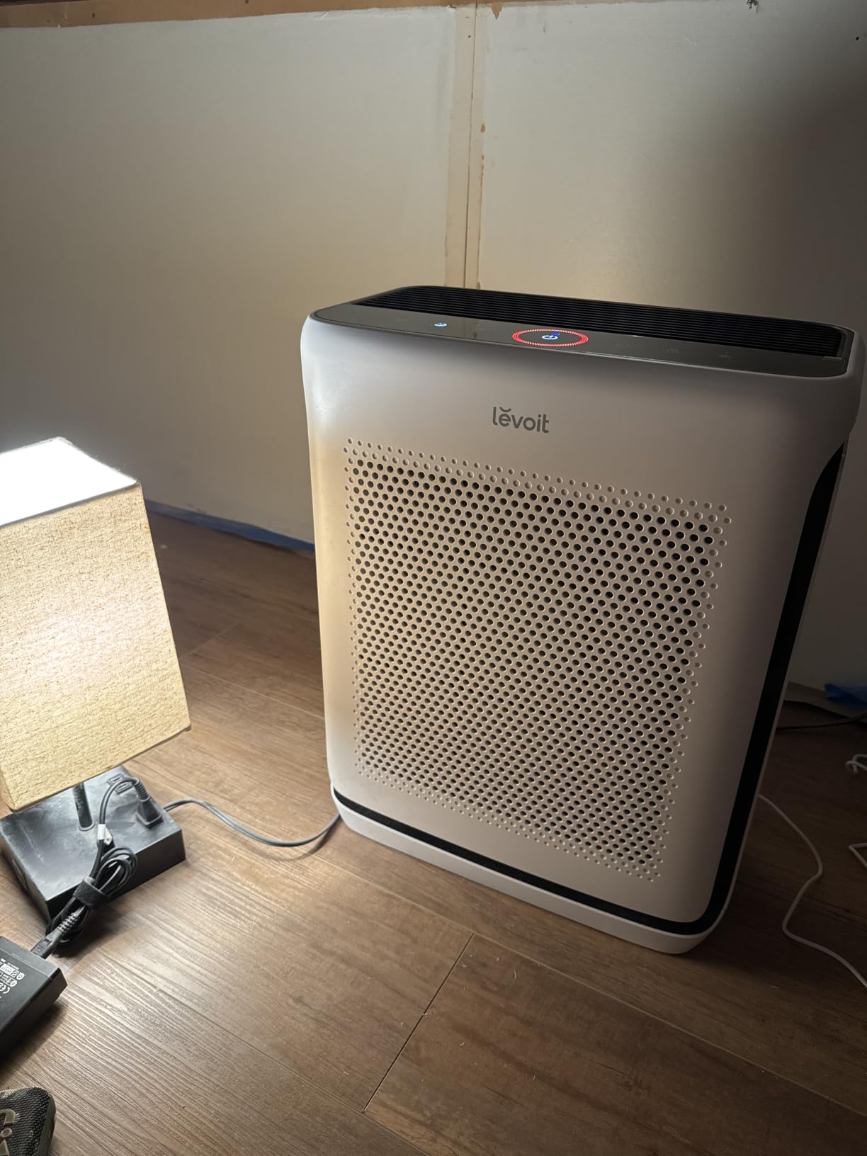 LEVOIT Air Purifiers for Home Large Room Up to 1875 Ft² with Washable Pre-Filter, AHAM VERIFIDE, Air Quality Monitor, HEPA Sleep Mode for Allergies, Pet Hair in Bedroom, Vital 200S-P, White customer photo 2