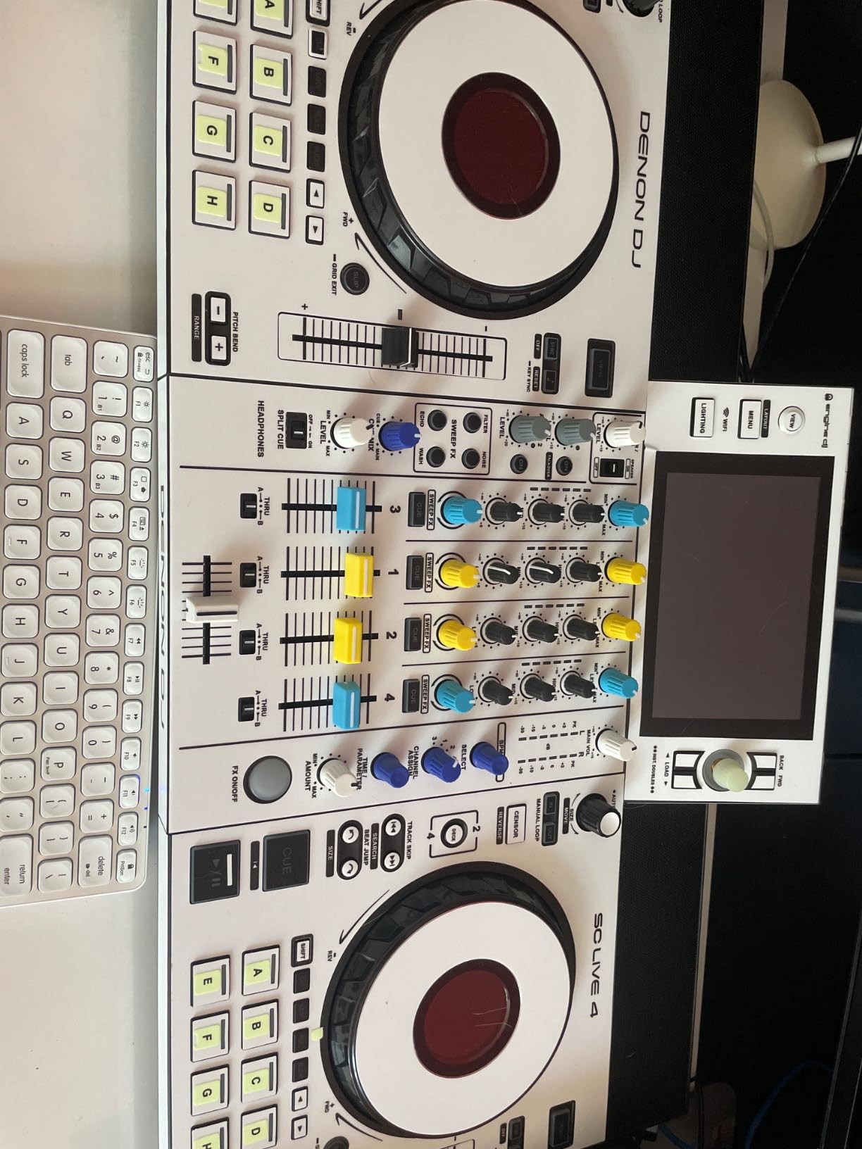 Denon DJ SC LIVE 4 Standalone DJ Controller Black | 4-Deck Controller with Stem Separation, Wi-Fi Streaming, Bluetooth, Built-In Speakers, Serato DJ, Virtual DJ Compatibility customer photo 1