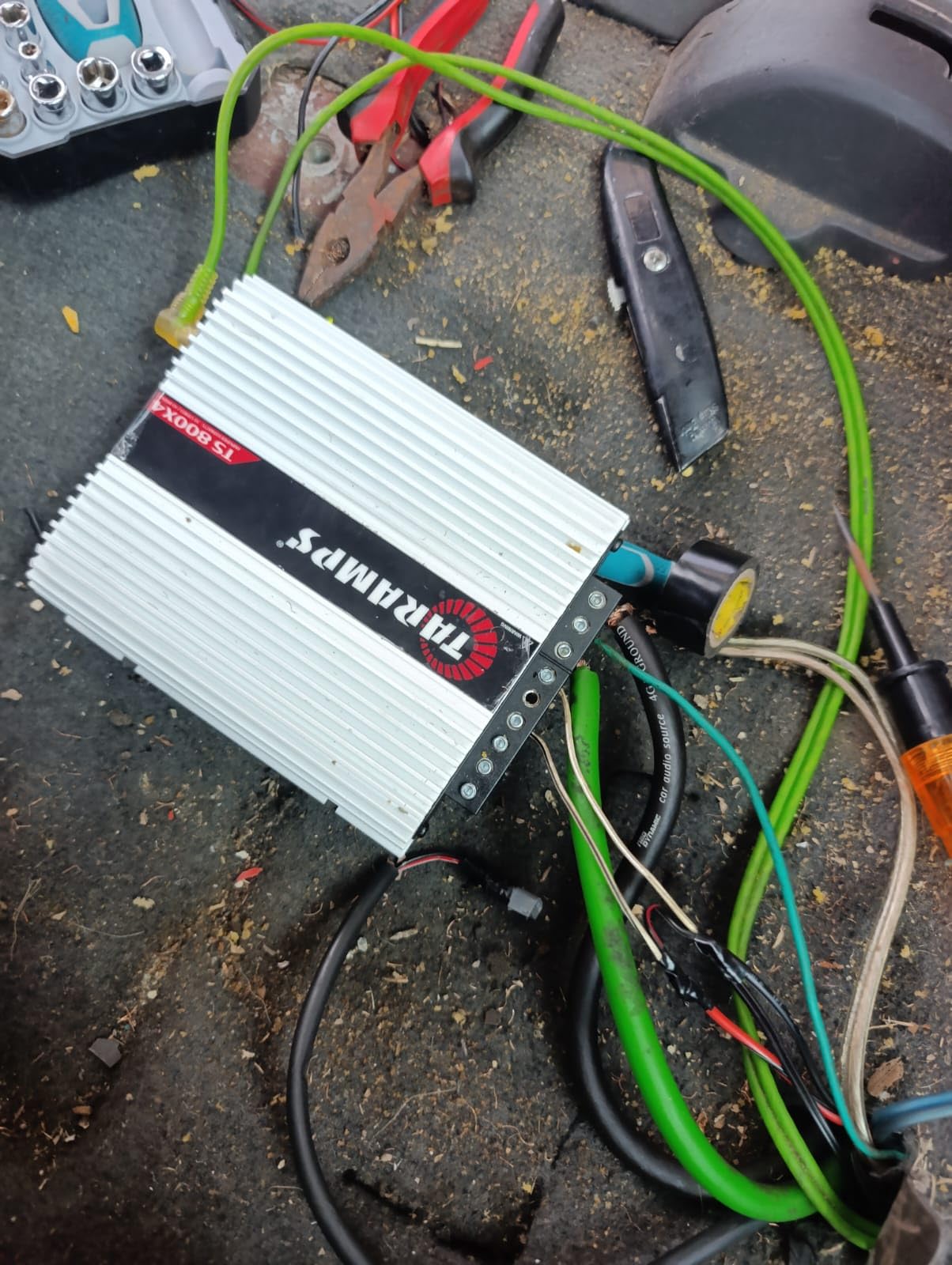Taramps TS 800X4 2 Ohms 800W RMS Full Range 4-Channel Car Audio Amplifier | High-Level speaker inputs, automatic turn-on, Class D efficiency and bridgeable channels customer photo 1