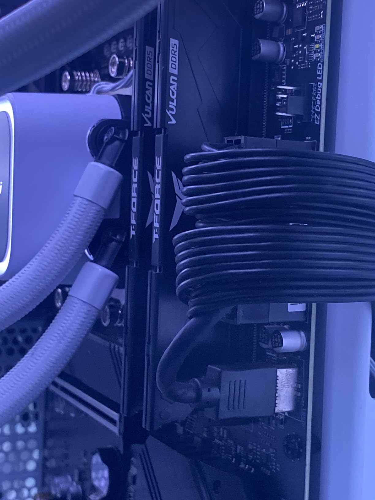 TEAMGROUP T-Force Vulcan DDR5 32GB (2x16GB) 6000MHz CL38 Desktop Memory Module customer photo 1