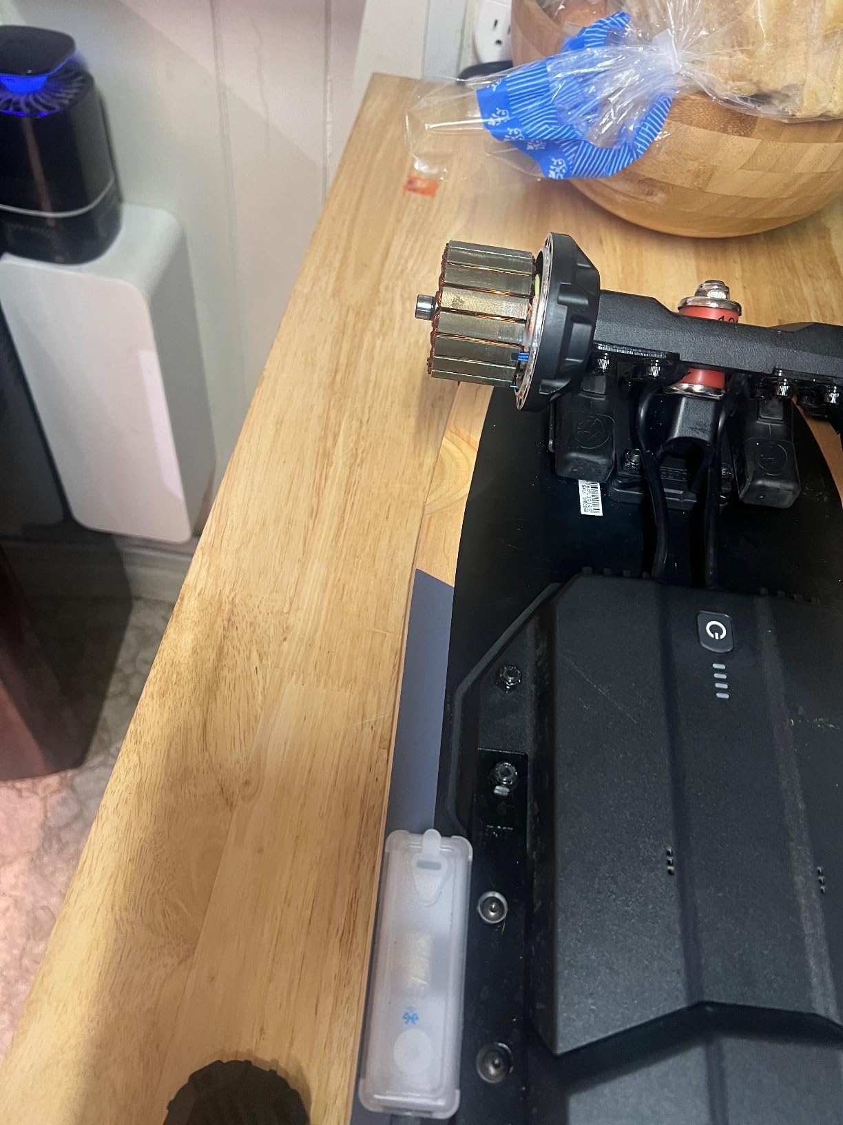 MEEPO Mini Series Electric Skateboard with Remote, Up to 26-32 MPH Top Speed, 11-24 Miles Range, 330 Pounds Max Load, 30-34 Inches Maple Cruiser for Adults and Teens, Mini5 MINI3 Max Edge Flow customer photo 1
