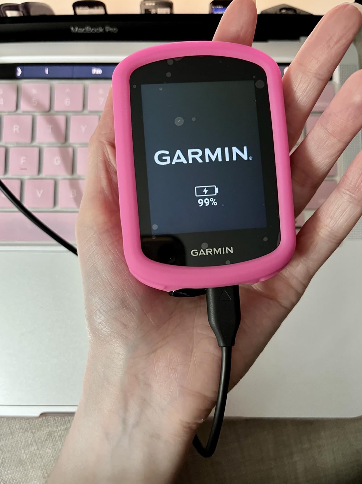 Garmin Edge 840, Compact GPS Cycling Computer with Touchscreen and Buttons, Targeted Adaptive Coaching, Advanced Navigation and More customer photo 2