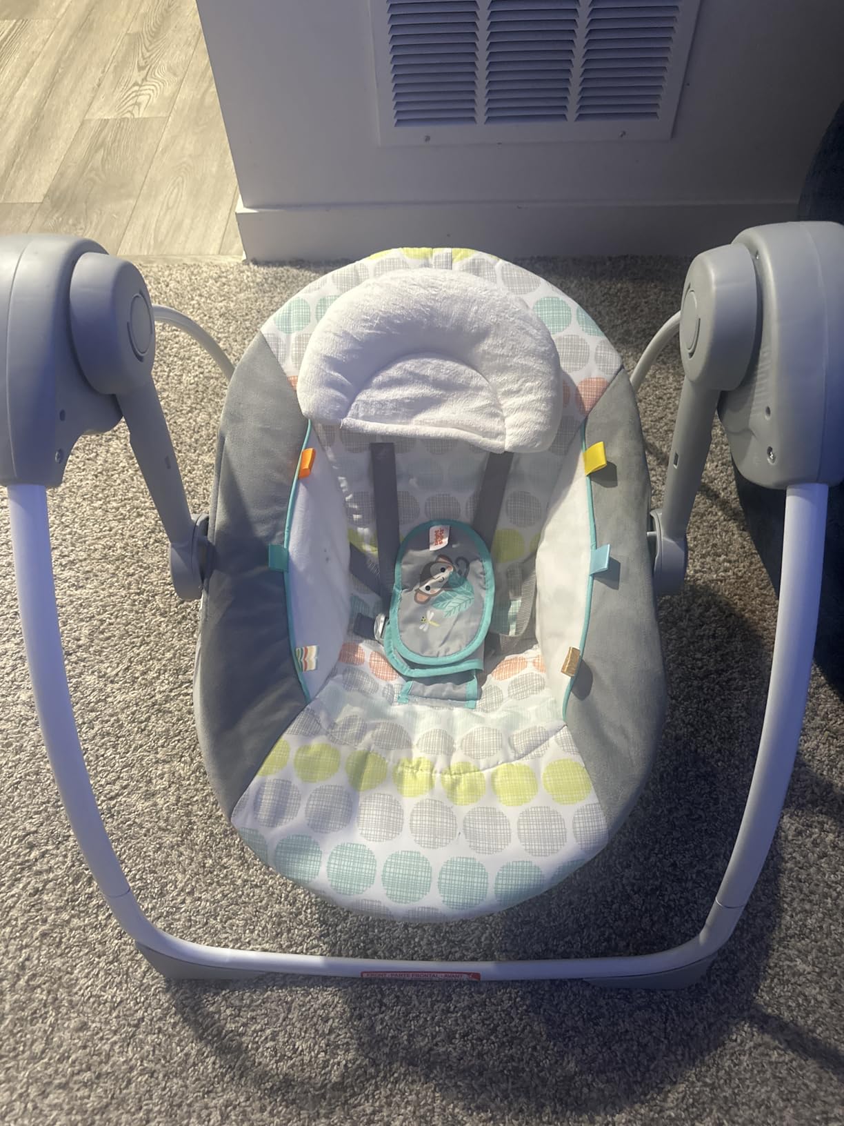 Bright Starts Portable Electric Baby Swing, Newborn to 9 Months | Lightweight & Foldable Swing with 6 Speeds, 10 Soothing Melodies, 2 Hanging Toys, 2-Position Recline, Max Weight 20 lbs customer photo 1