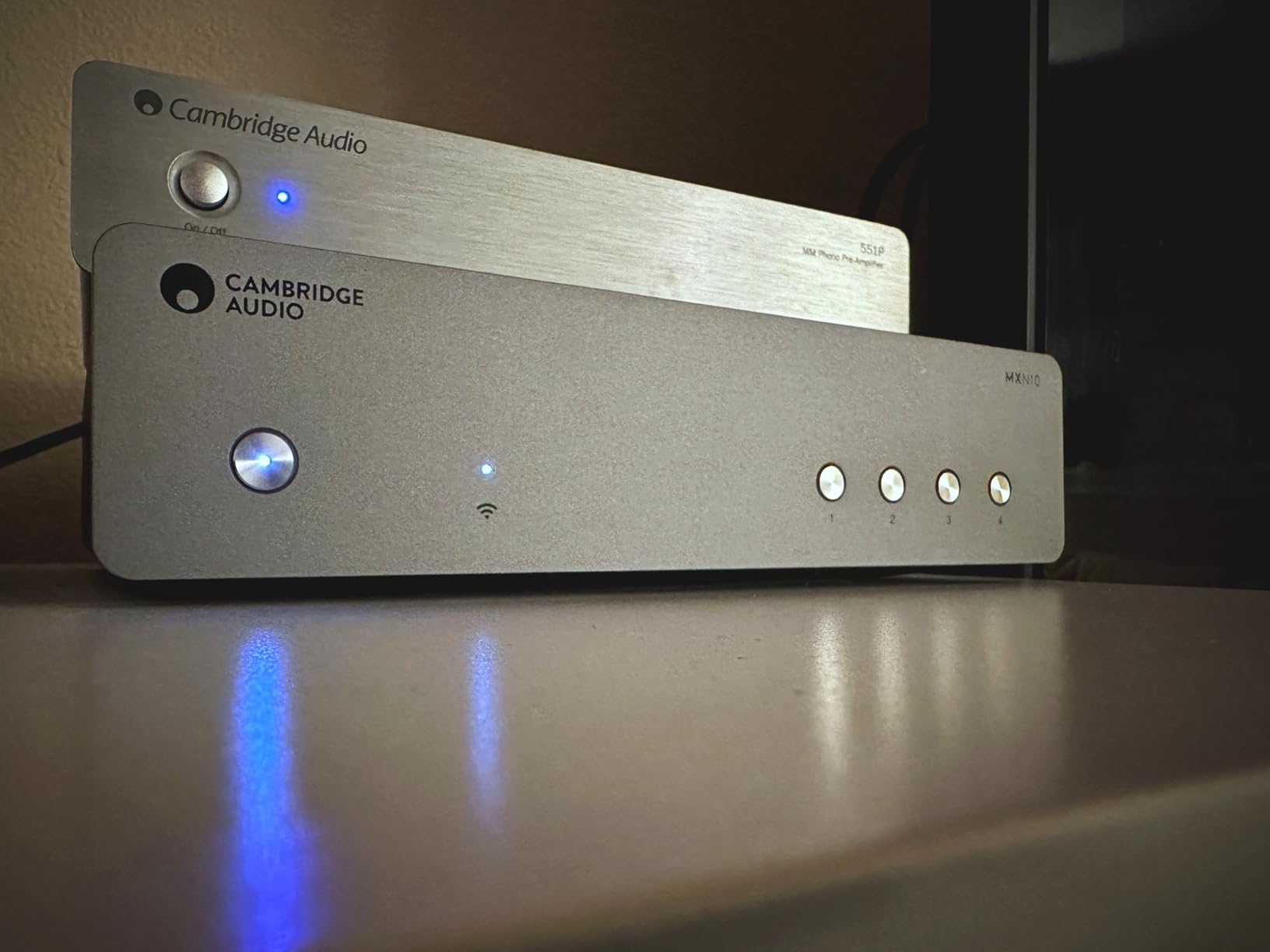 Cambridge Audio MXN 10 - Compact Separate High Resolution WiFi Network Audio Player and Streamer Featuring Bluetooth 5.0, Internet Radio and ESS Sabre DAC - Lunar Grey customer photo 2