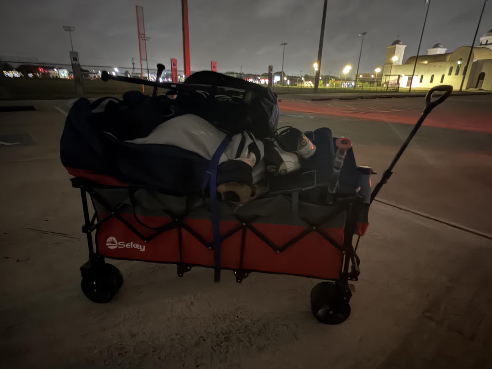Sekey 48''L Collapsible Foldable Extended Wagon with 660lbs Weight Capacity, Heavy Duty 300L Folding Utility Garden Cart with Big All-Terrain Beach Wheels & Drink Holders. Black customer photo 2