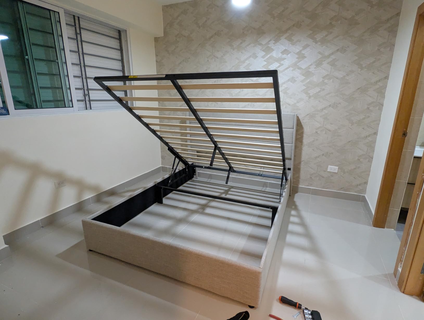 Allewie King Size Lift Up Hydraulic Storage Bed Frame Light Beige | Modern Wingback Headboard, Hydraulic Support Storage, No Box Springer Needed customer photo 1